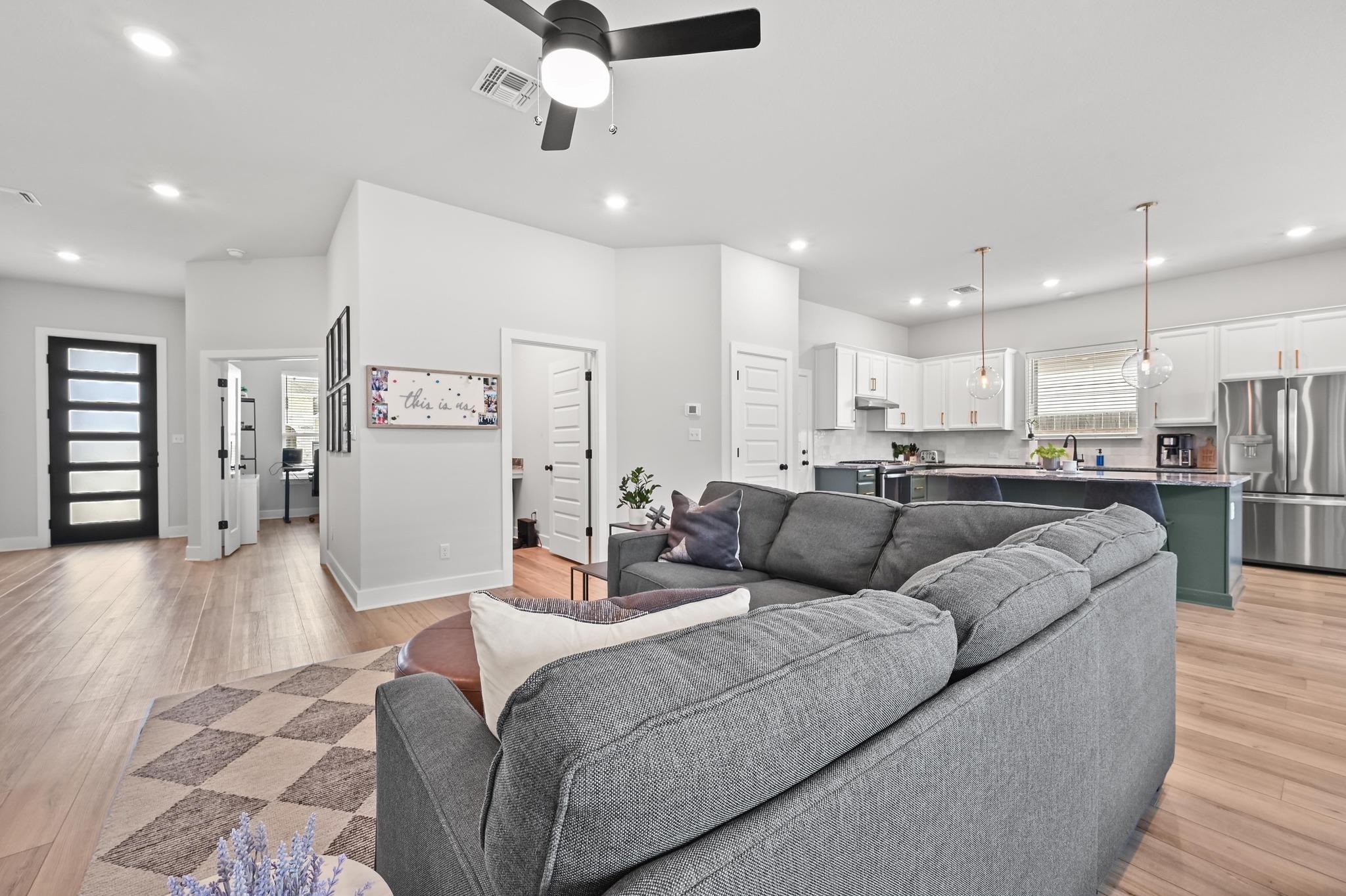 123 Pine Bark Dr, Buda, TX 78610