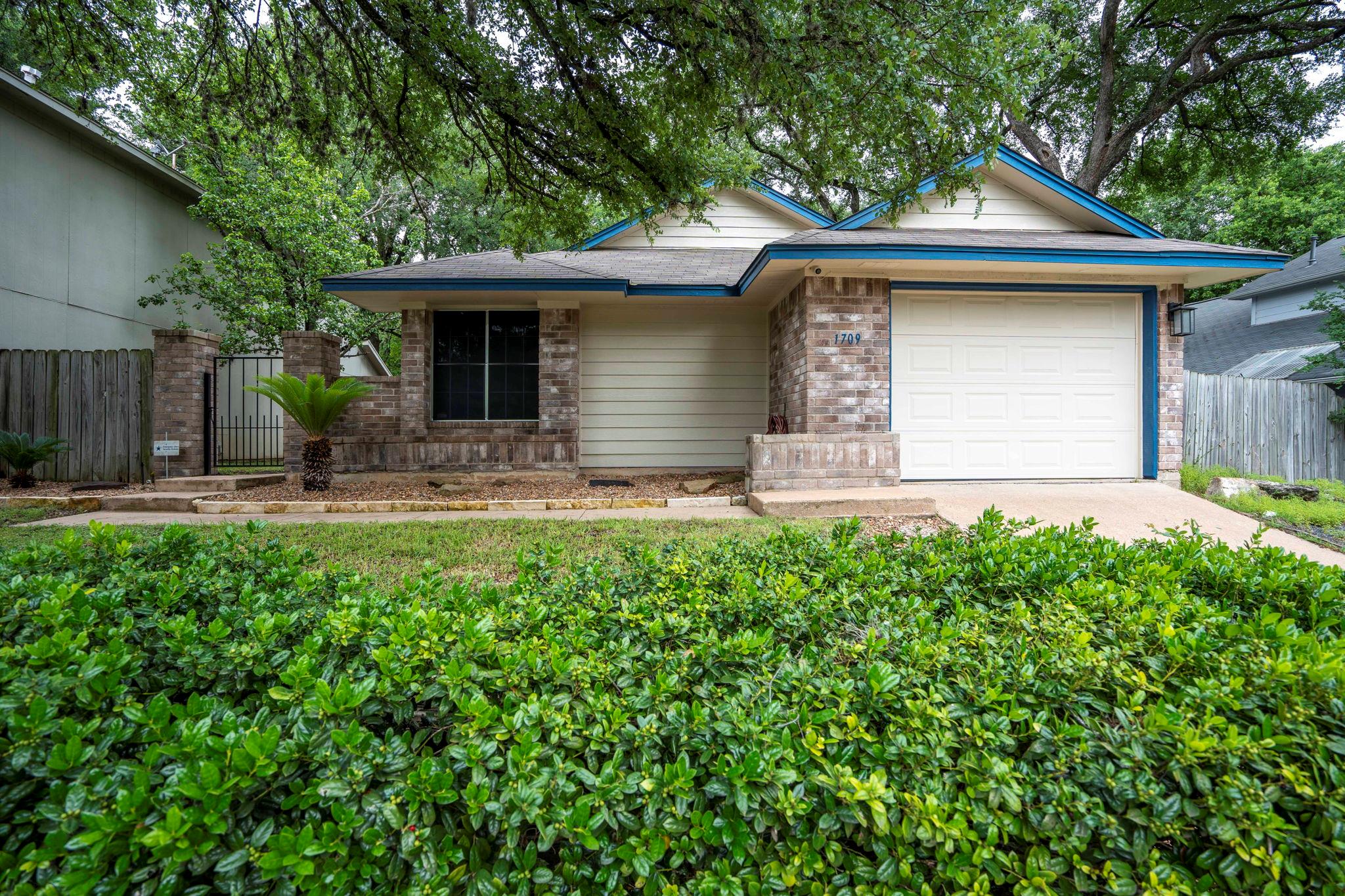 1709 Whitney Way, Austin, TX 78741