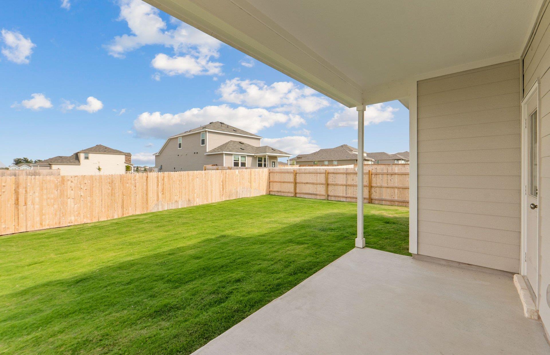 108 Green Berets Bnd, Jarrell, TX 76537