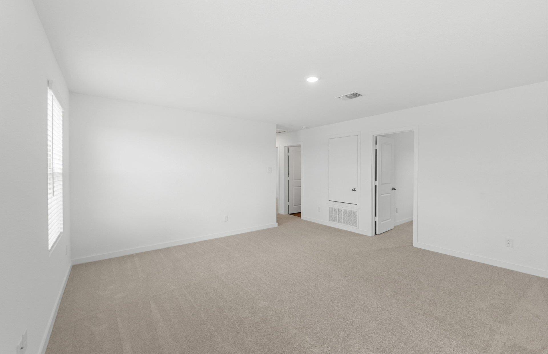 108 Green Berets Bnd, Jarrell, TX 76537