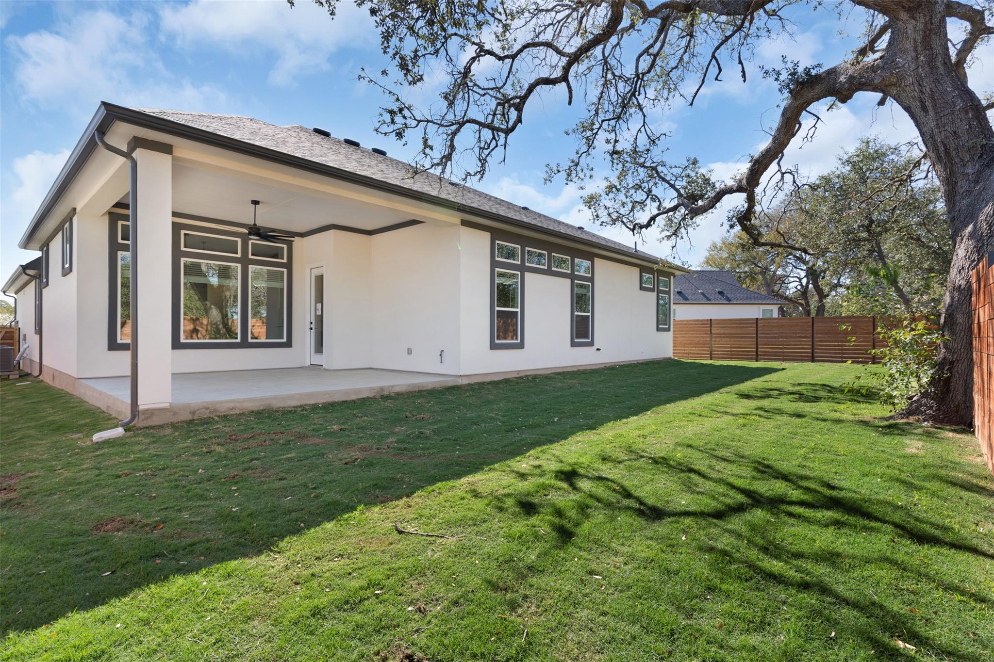 2320 Tobiano Trce, Georgetown, TX 78633