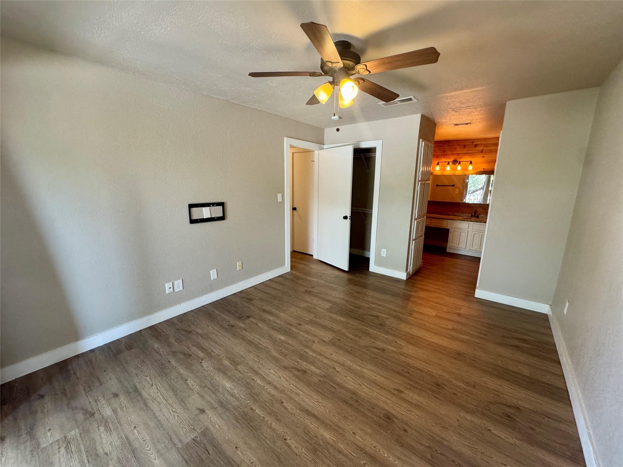 1202 Thorpe Ln # 304, San Marcos, TX 78666