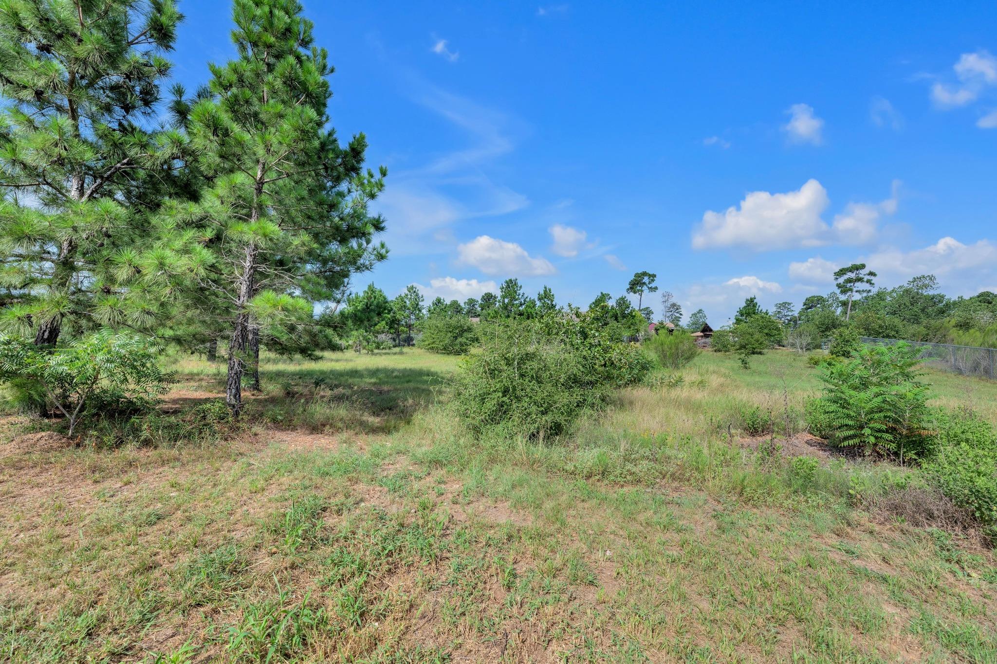152 Lakeside Dr, Bastrop, TX 78602