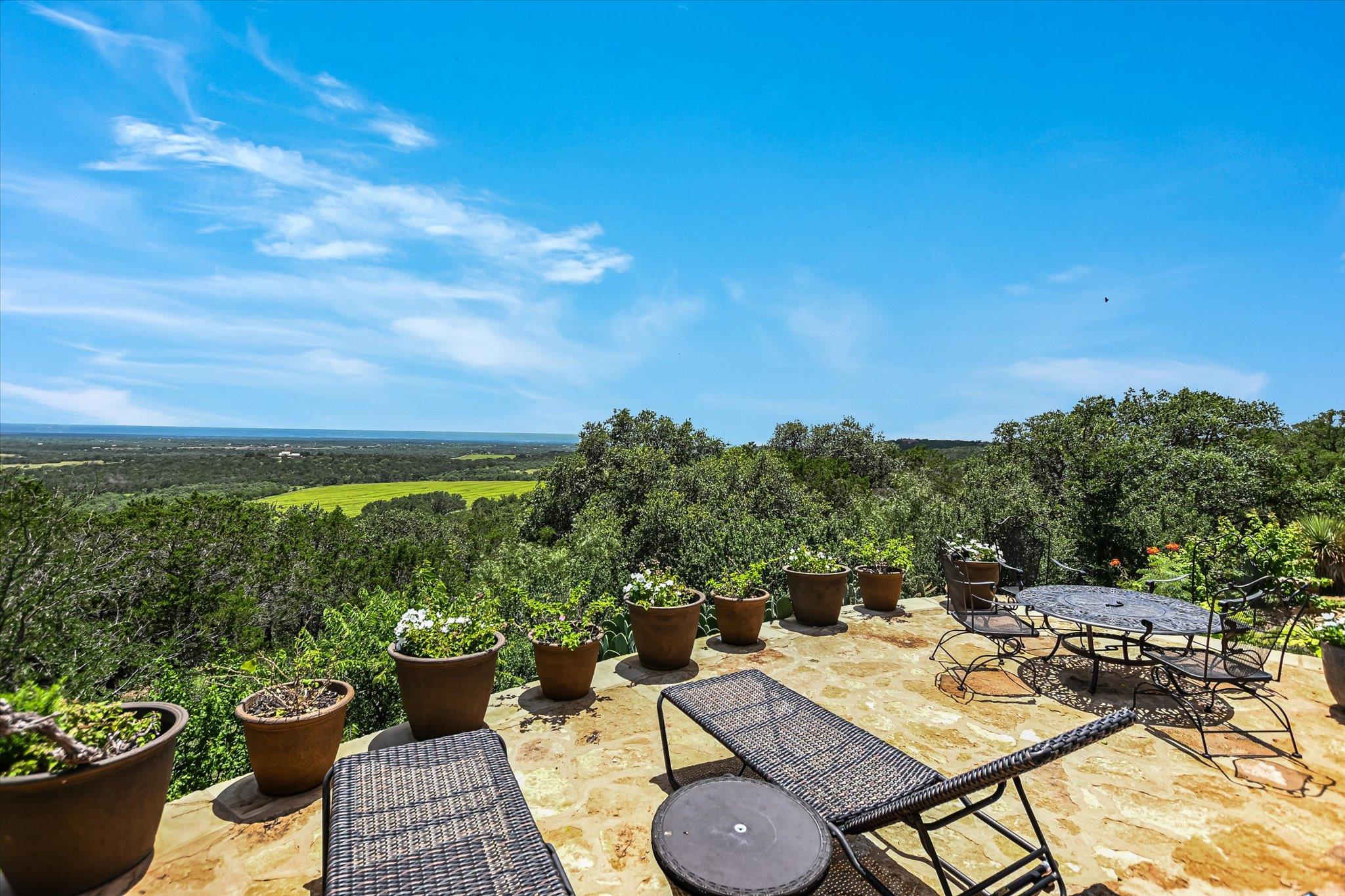 121 Mountain Laurel Dr, Marble Falls, TX 78654