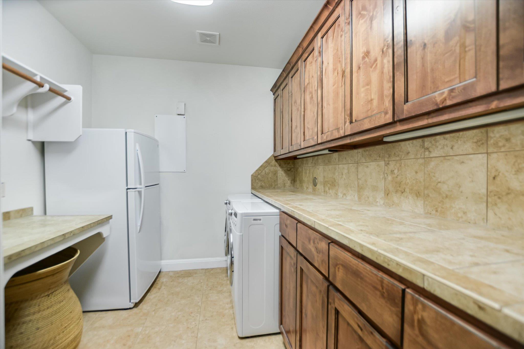 121 Mountain Laurel Dr, Marble Falls, TX 78654