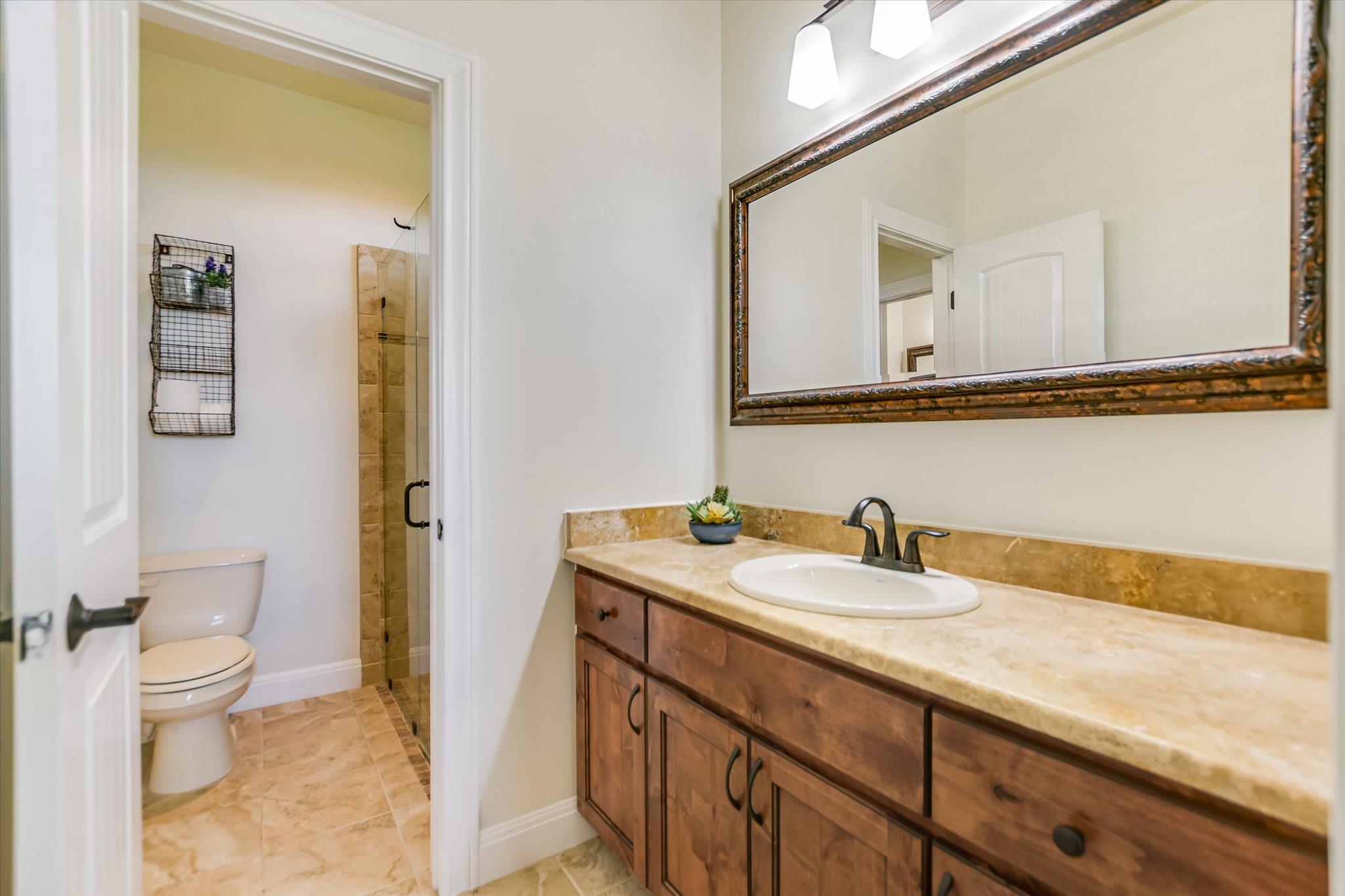 121 Mountain Laurel Dr, Marble Falls, TX 78654