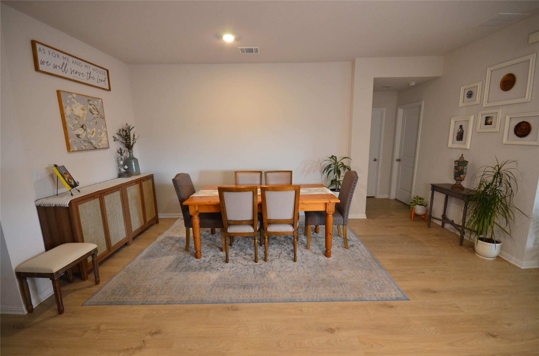 2504 Indian Clover Trl, Leander, TX 78641