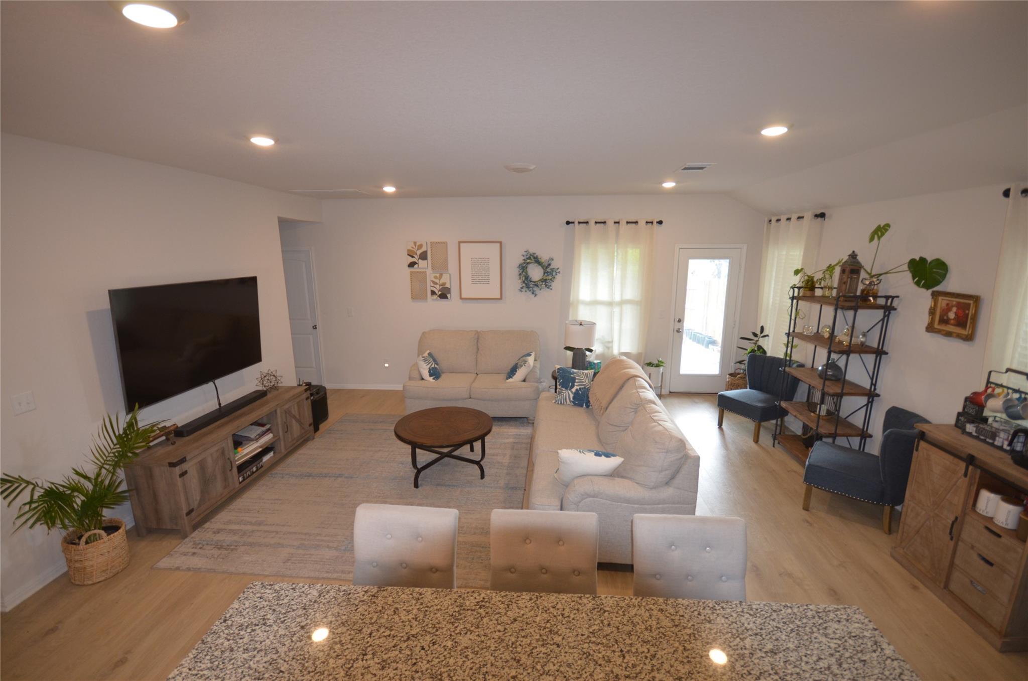 2504 Indian Clover Trl, Leander, TX 78641