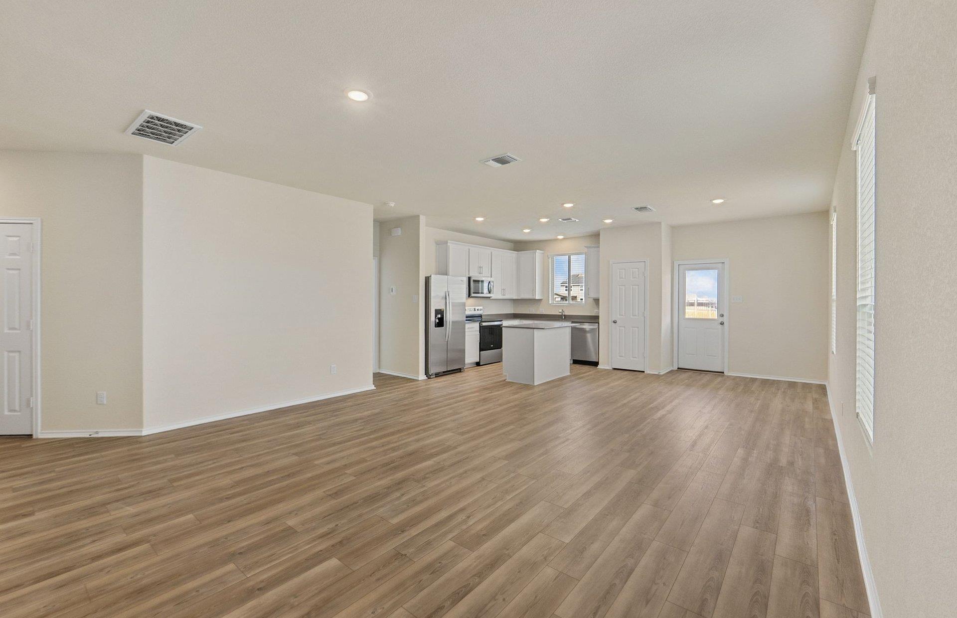 601 Sonterra Blvd, Jarrell, TX 76537