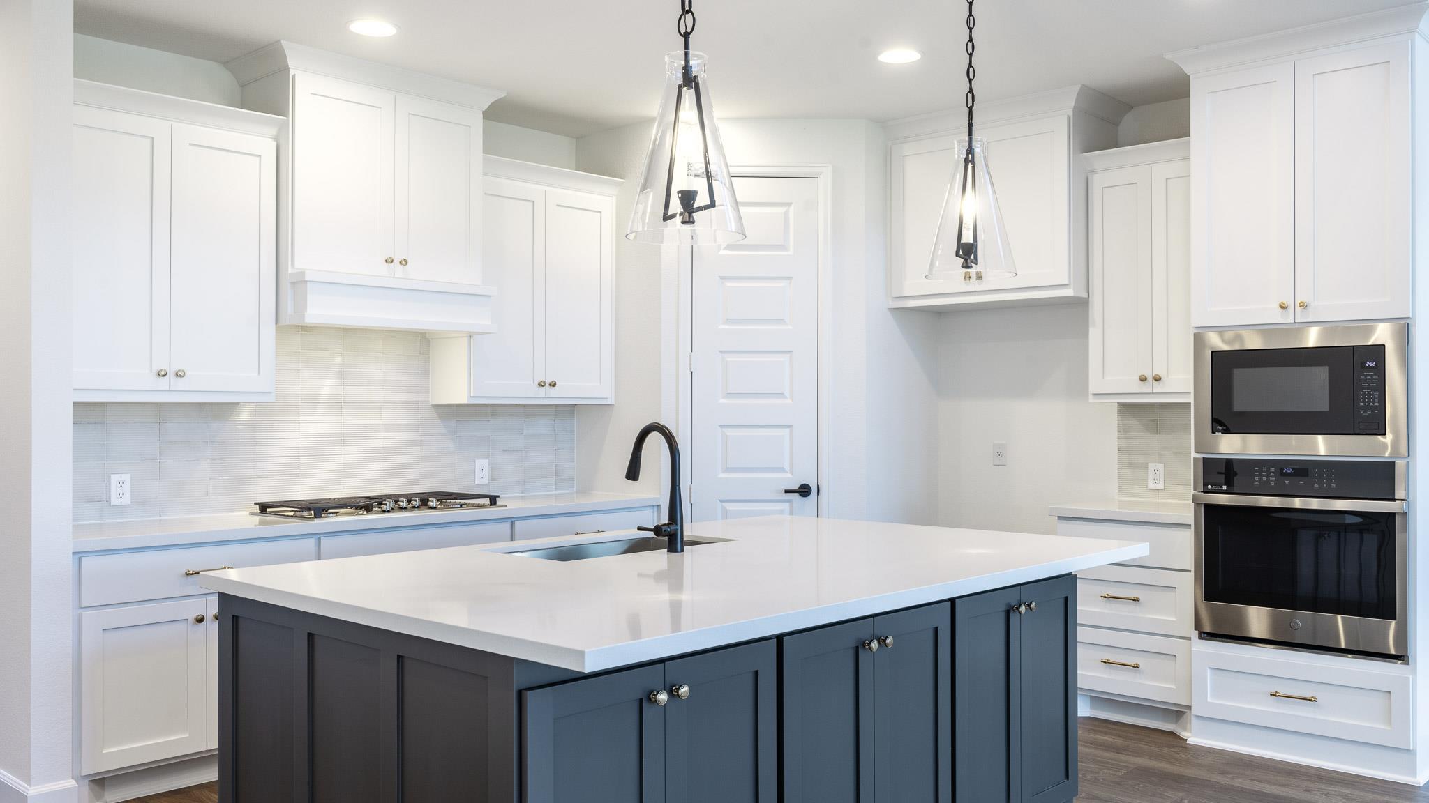 160 La Venta Loop, Liberty Hill, TX 78642