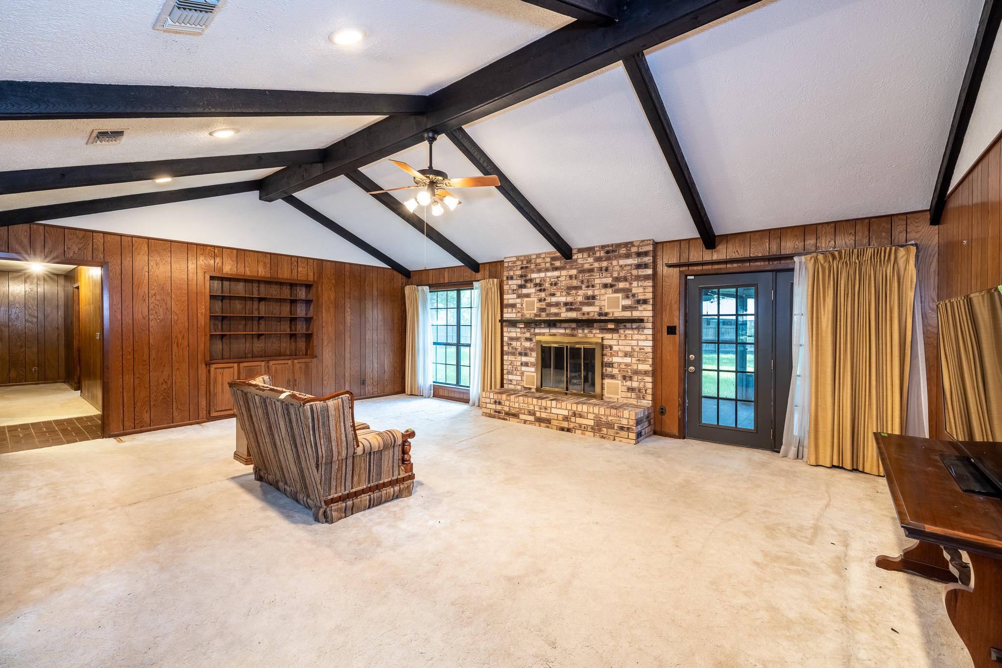 113 Tanglewood Trl, Gonzales, TX 78629