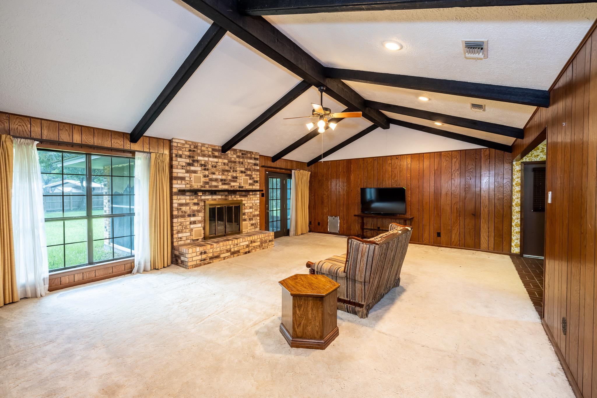 113 Tanglewood Trl, Gonzales, TX 78629