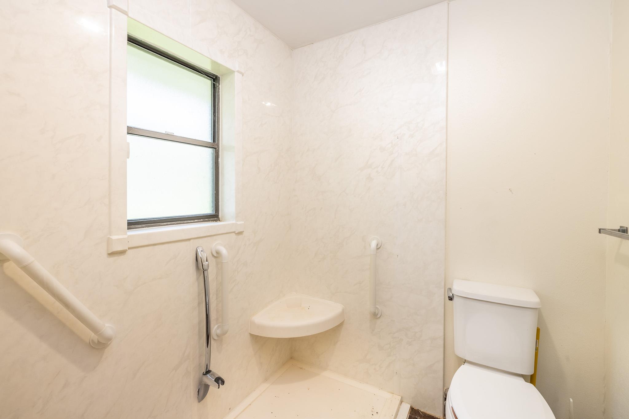 113 Tanglewood Trl, Gonzales, TX 78629