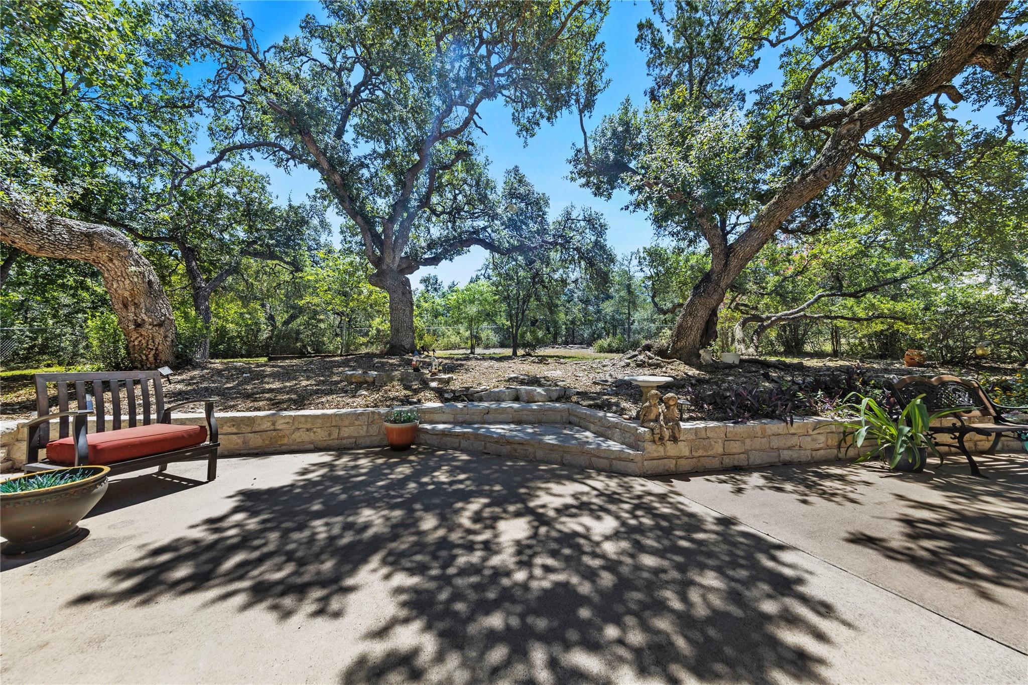 9127 Granada Hills Dr, Austin, TX 78737