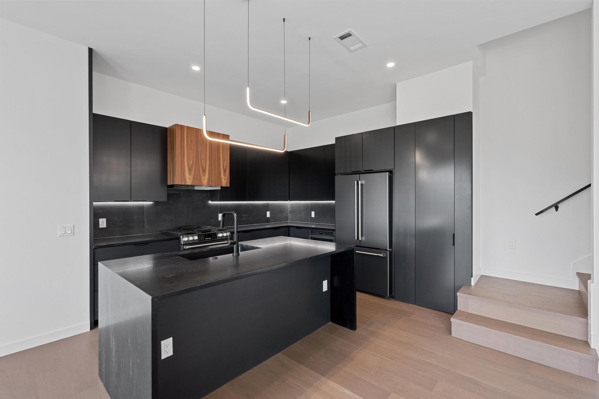 4405 Mount Vernon Dr # B, Austin, TX 78745