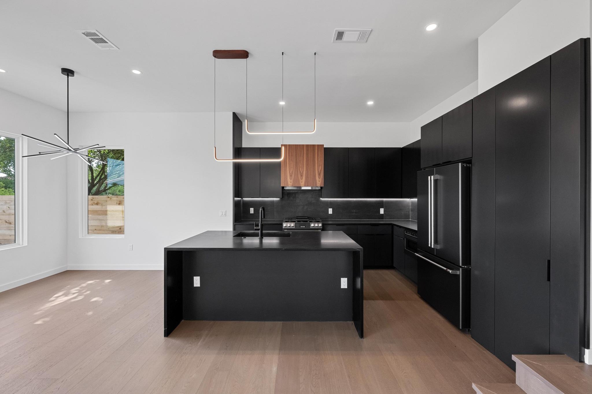 4405 Mount Vernon Dr # B, Austin, TX 78745