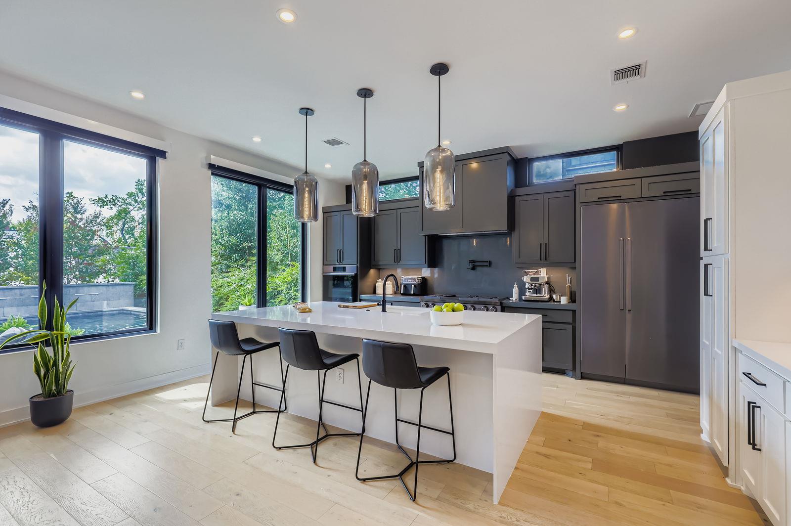 1706 Hartford Rd, Austin, TX 78703