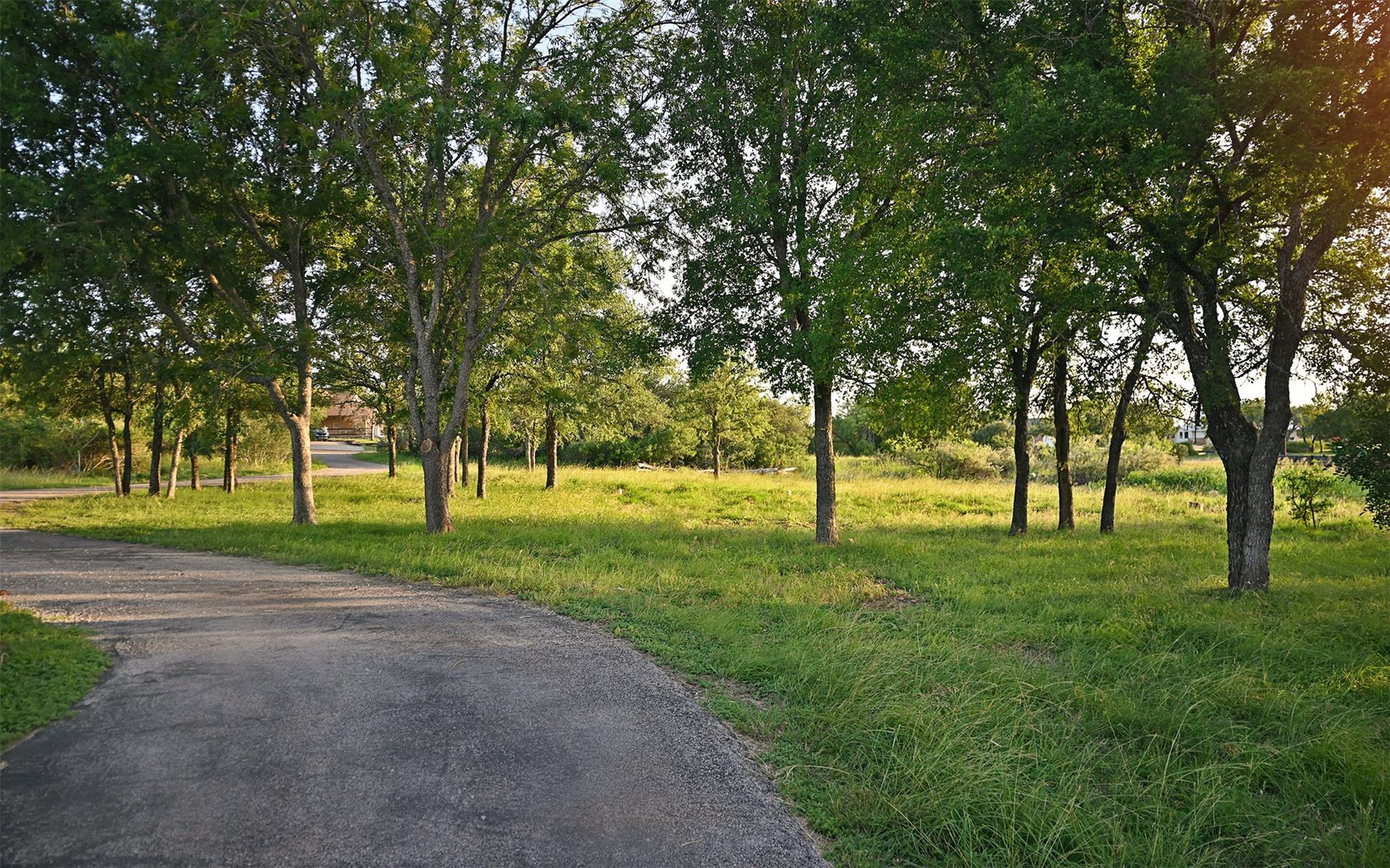 101 Stadium View Dr, Marble Falls, TX 78654