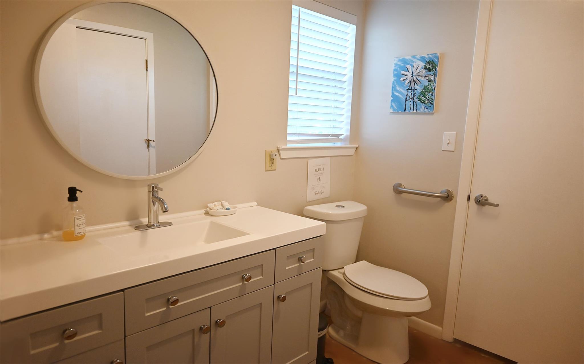 101 Stadium View Dr, Marble Falls, TX 78654