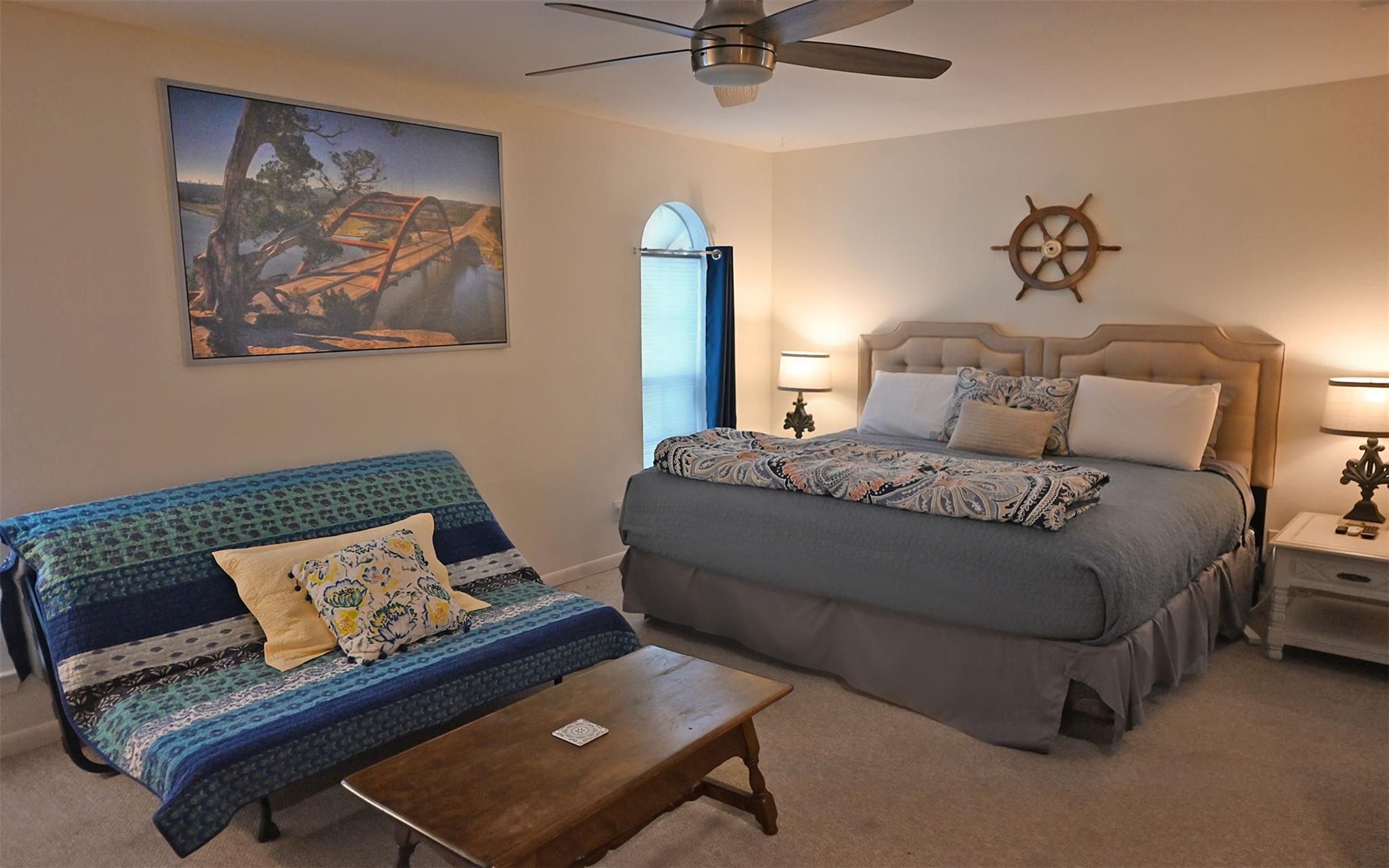 101 Stadium View Dr, Marble Falls, TX 78654