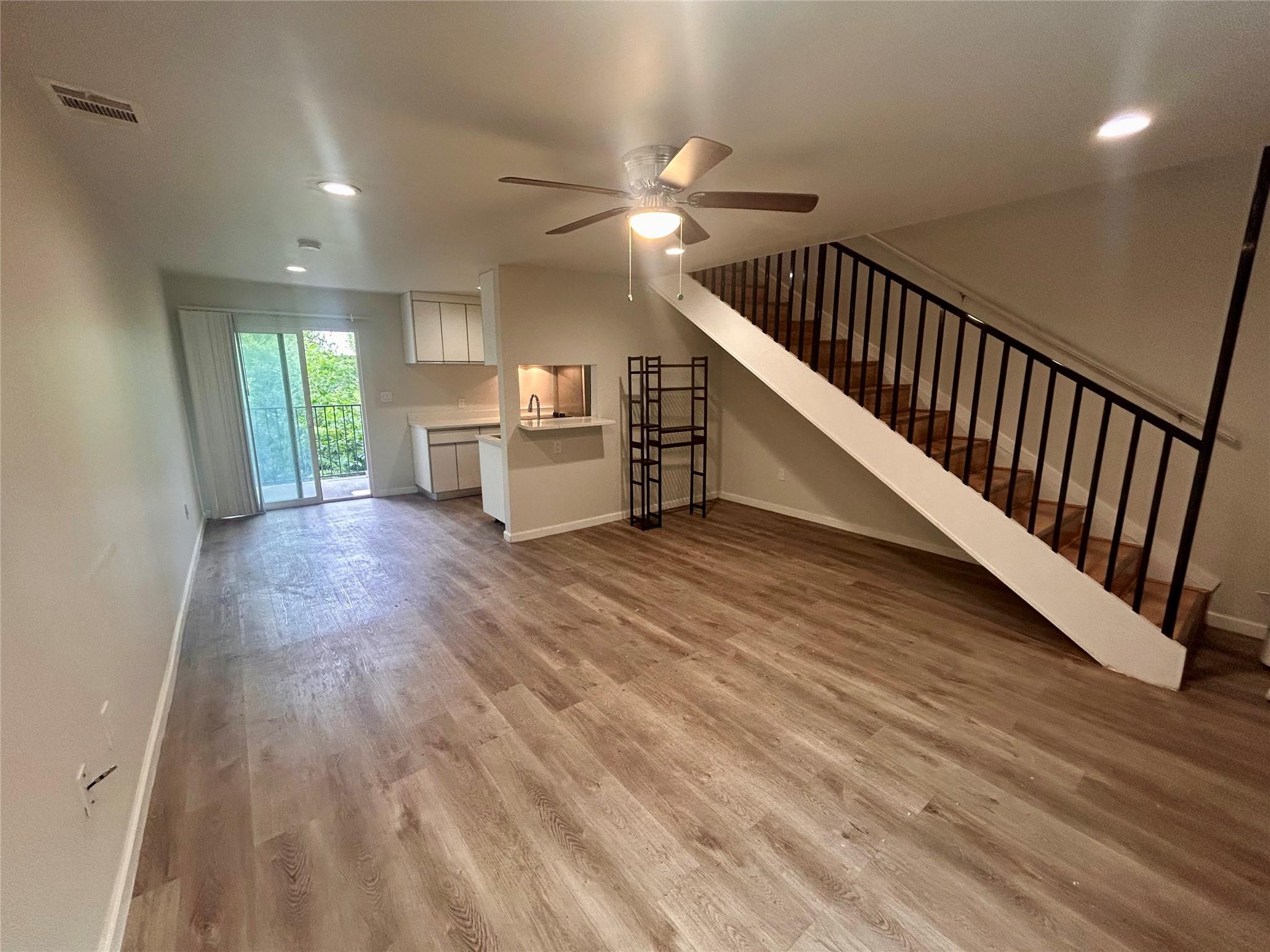 901 E 40th St # 212, Austin, TX 78751