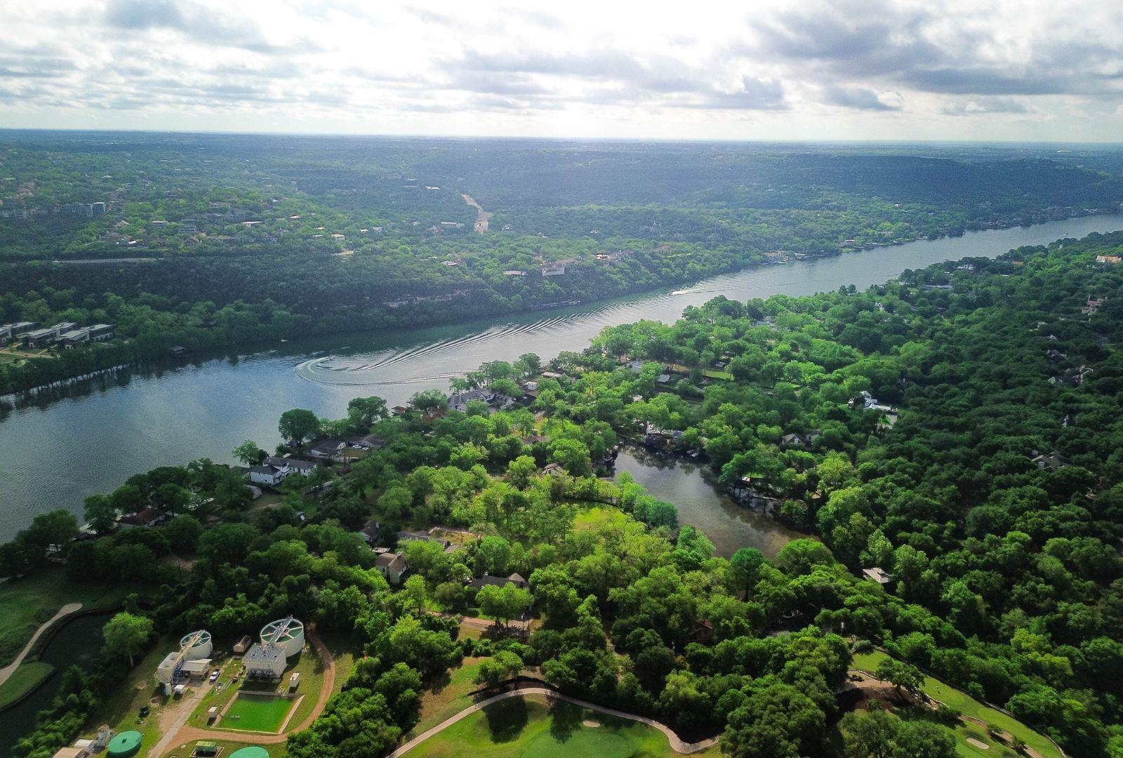 4703 Laguna Ln, Austin, TX 78746