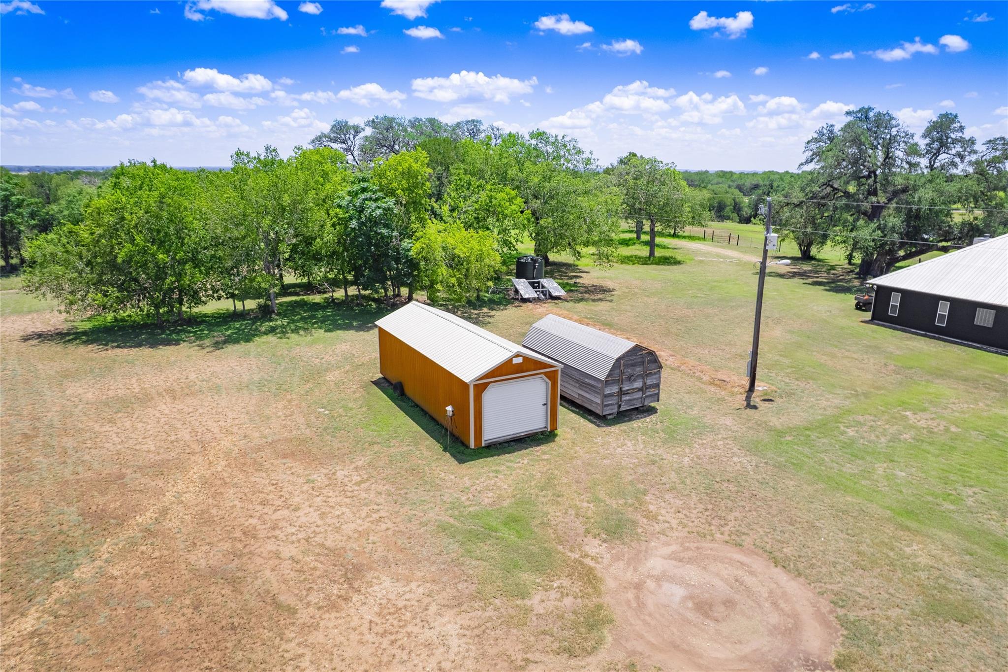 1474 Old McMahan Rd, Lockhart, TX 78644
