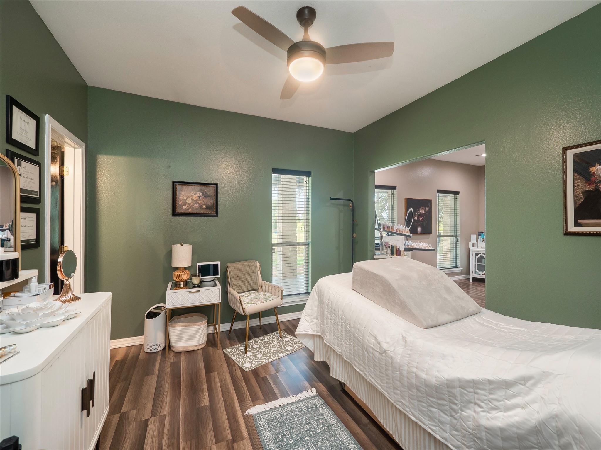 1474 Old McMahan Rd, Lockhart, TX 78644