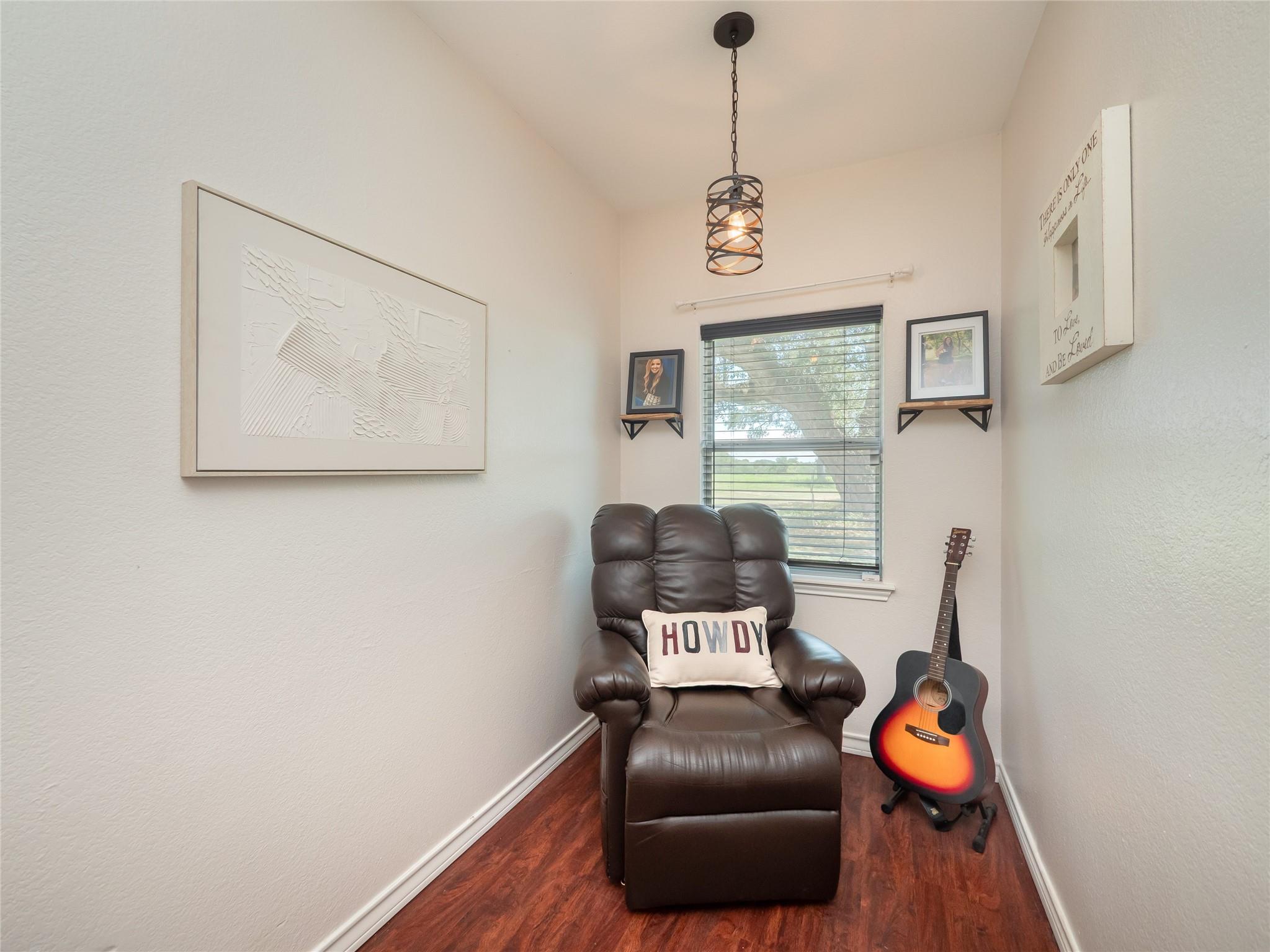 1474 Old McMahan Rd, Lockhart, TX 78644
