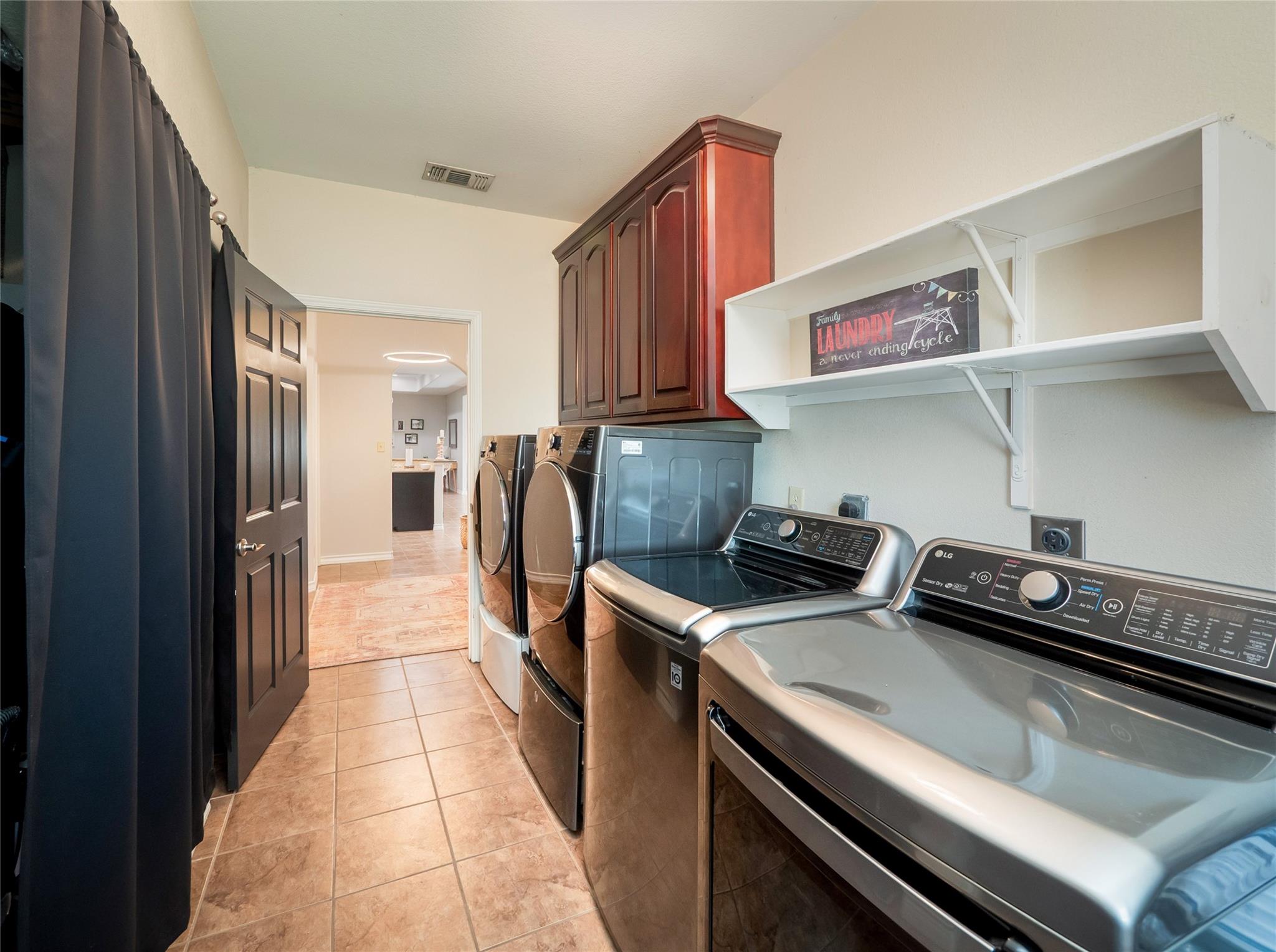 1474 Old McMahan Rd, Lockhart, TX 78644