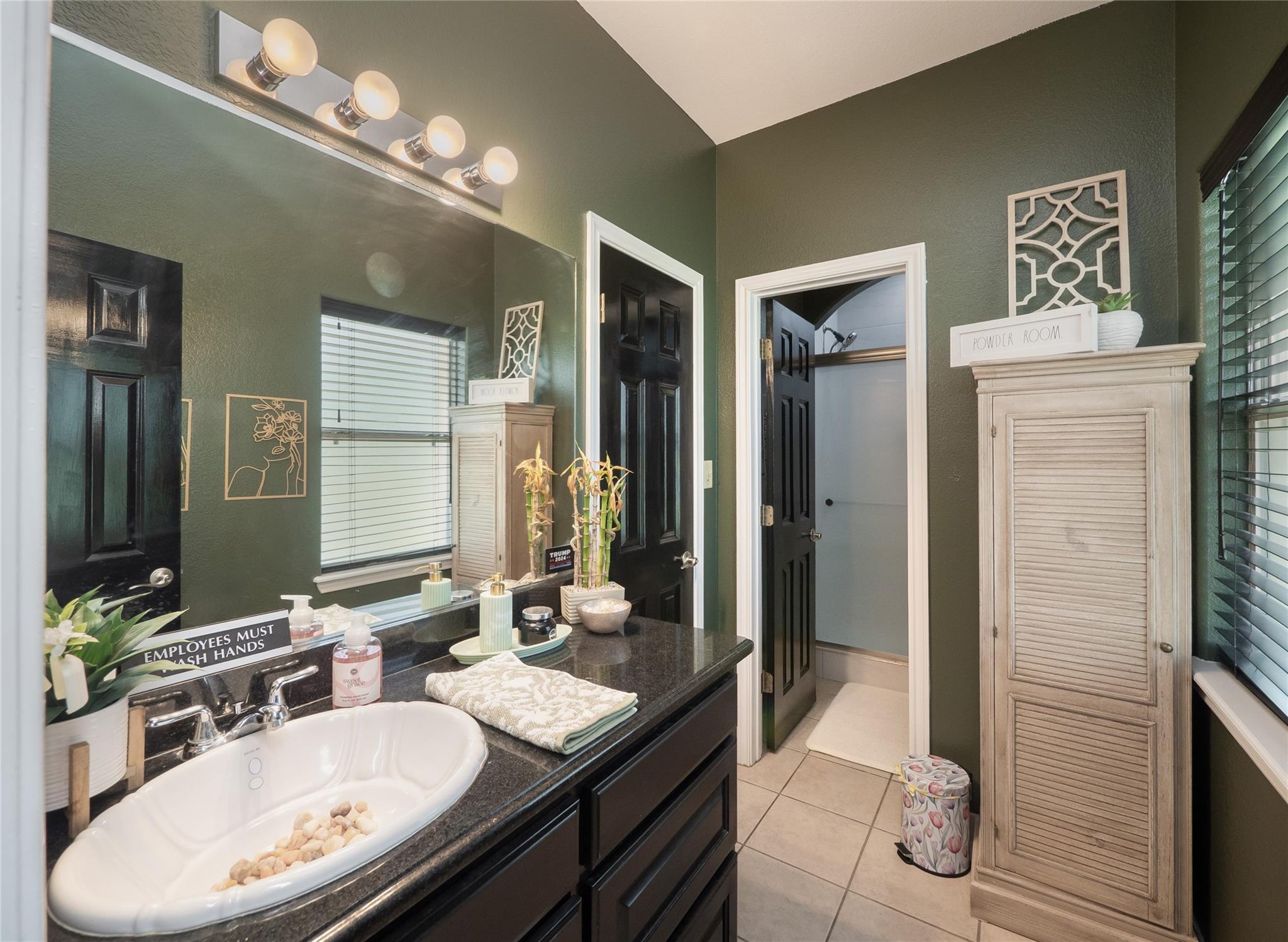 1474 Old McMahan Rd, Lockhart, TX 78644
