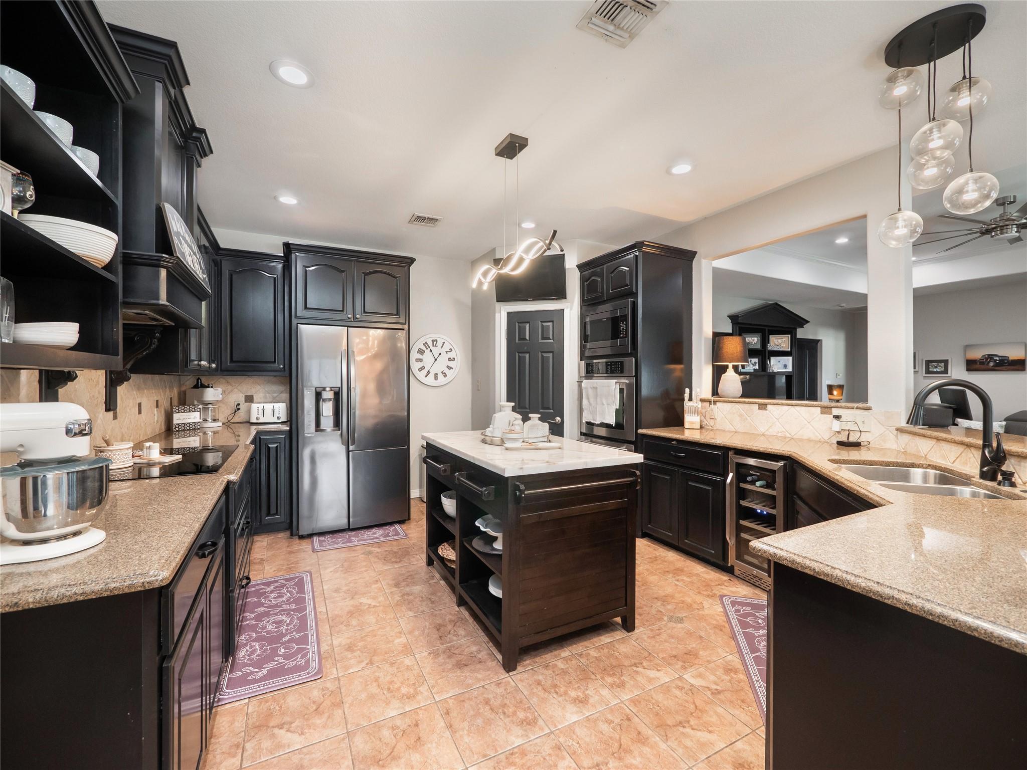 1474 Old McMahan Rd, Lockhart, TX 78644
