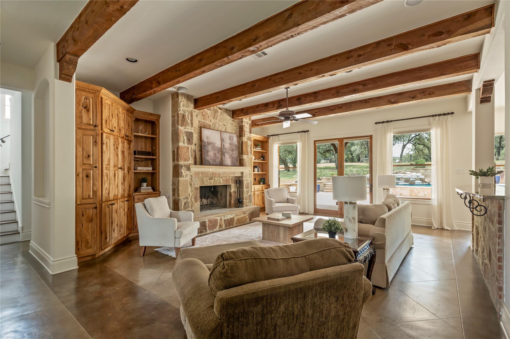 571 Polo Club Dr, Austin, TX 78737