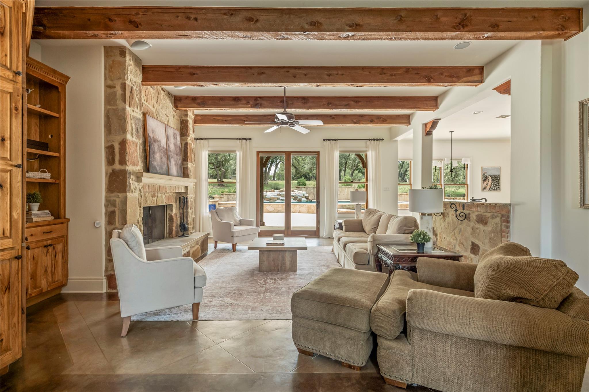 571 Polo Club Dr, Austin, TX 78737