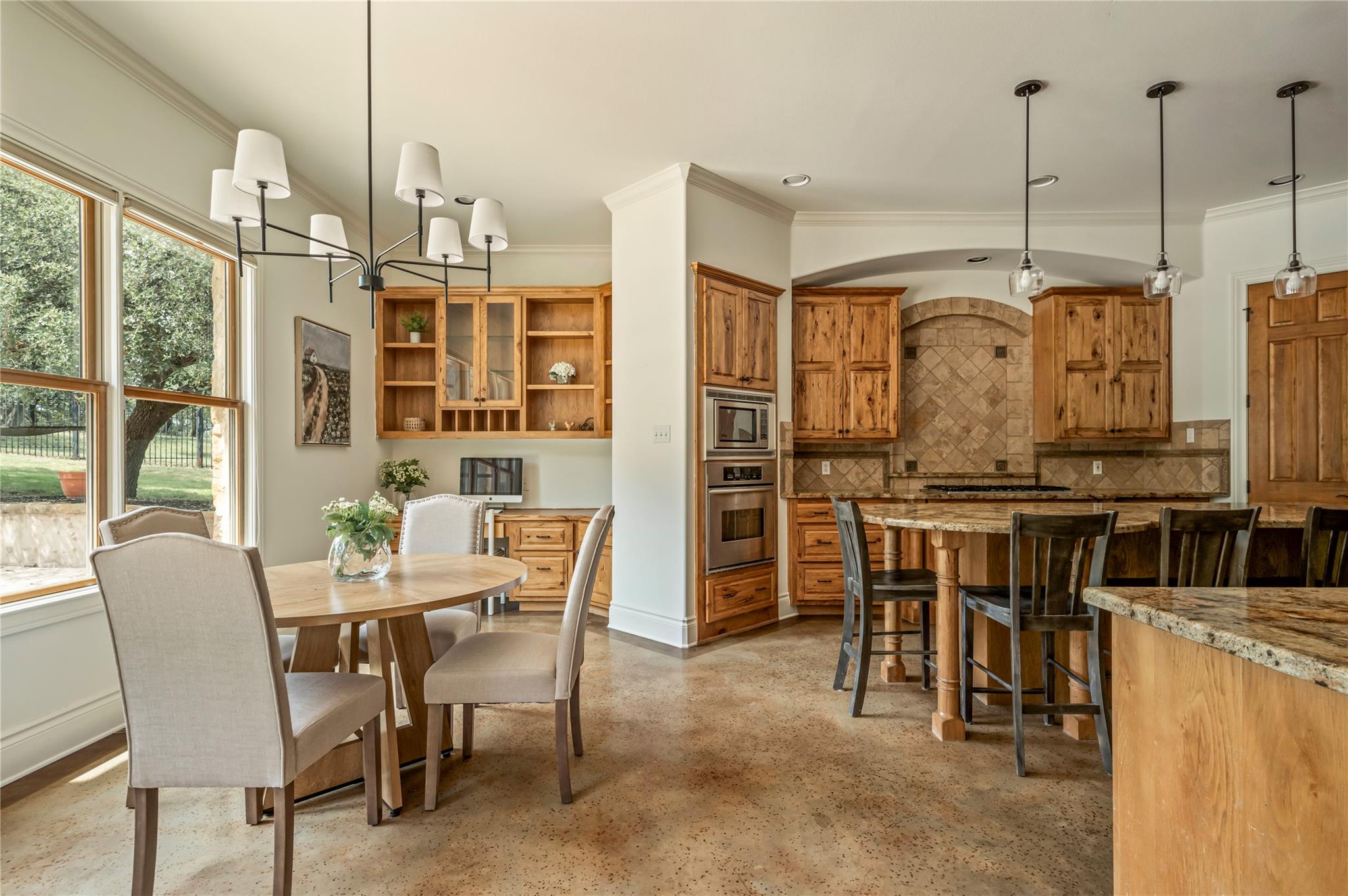 571 Polo Club Dr, Austin, TX 78737