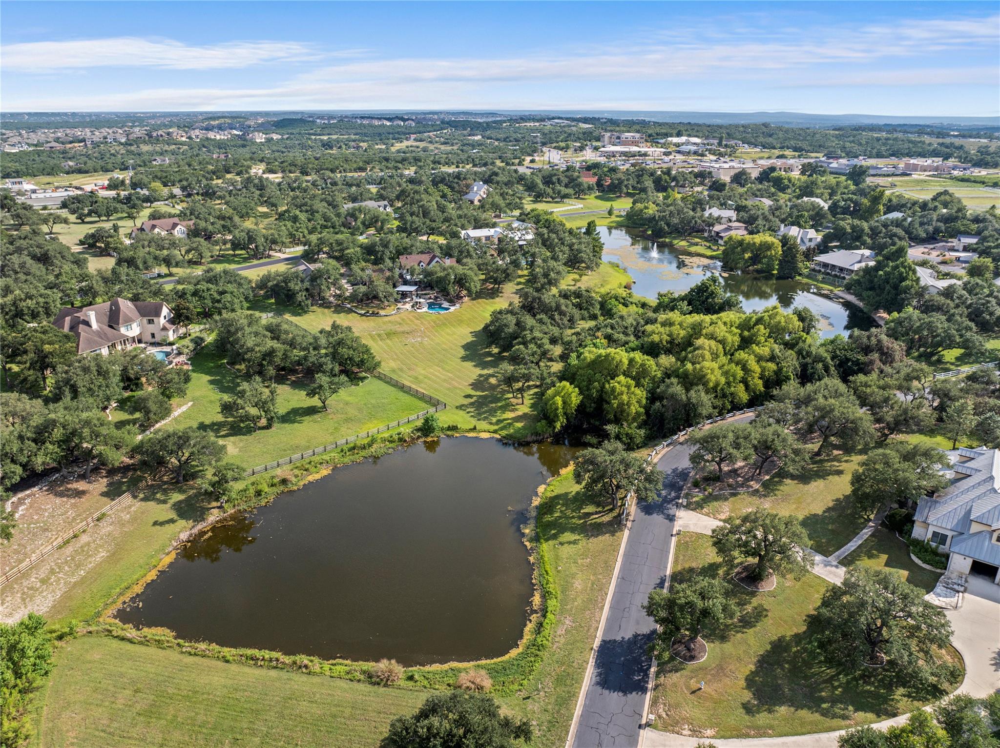 571 Polo Club Dr, Austin, TX 78737