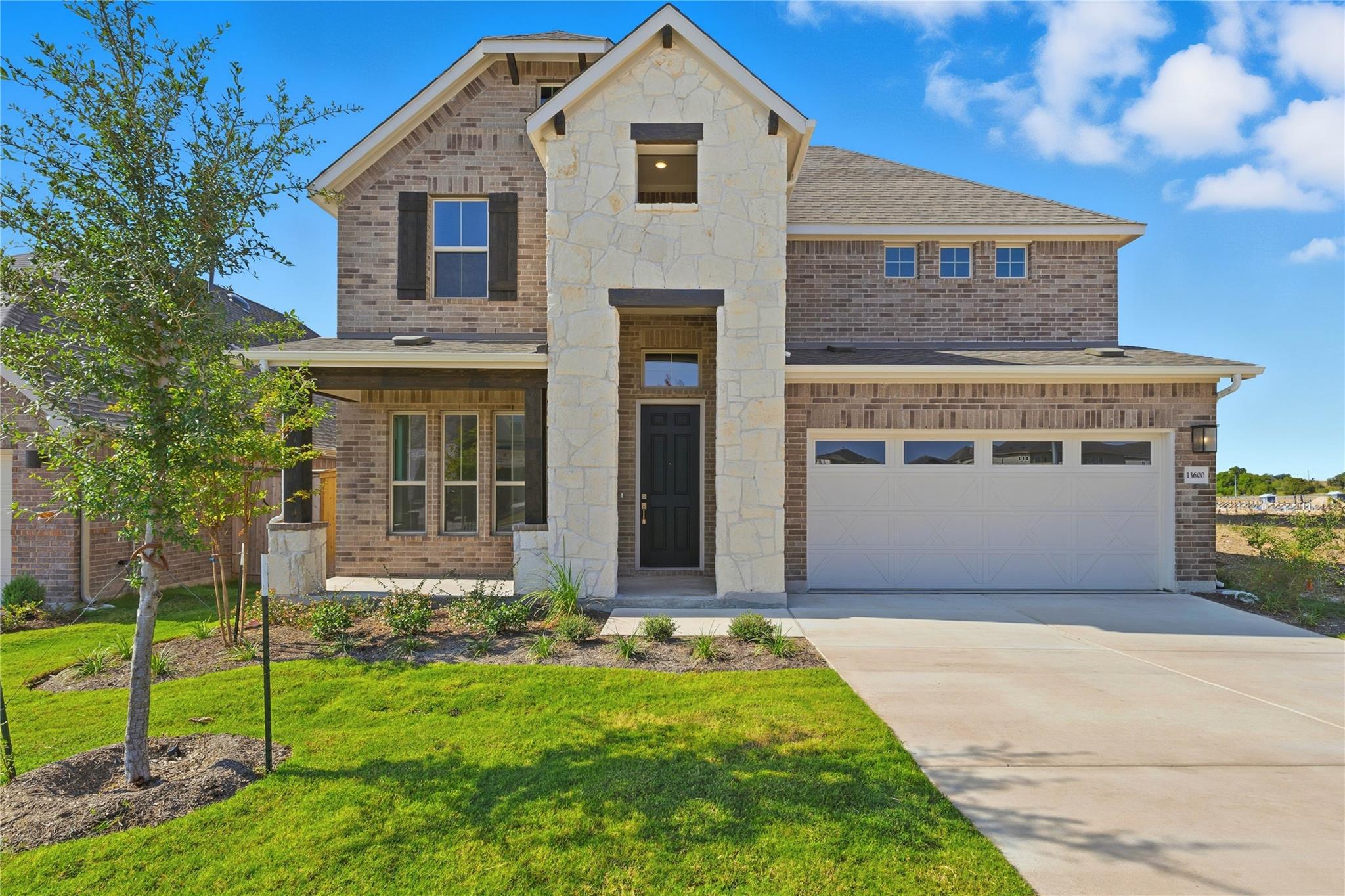 13600 Wandering Rhett Dr, Elgin, TX 78621