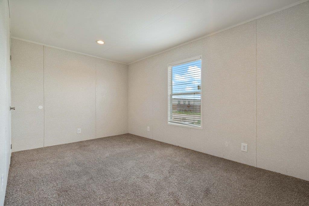 750 Conchas St, Kyle, TX 78640