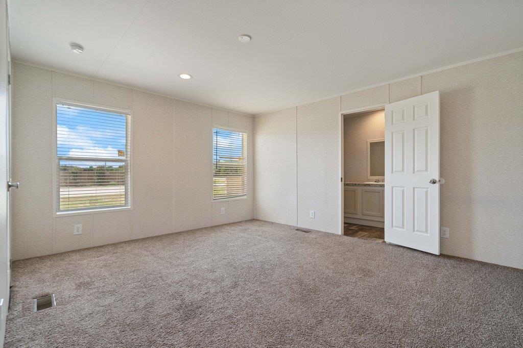 750 Conchas St, Kyle, TX 78640