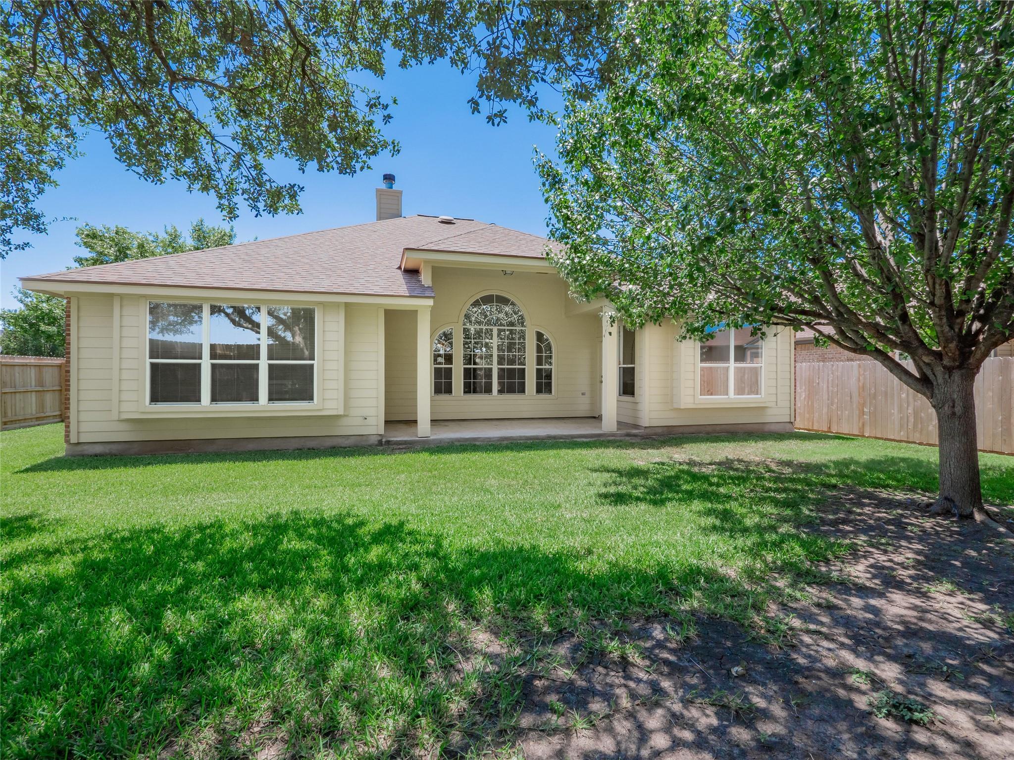 134 Retama Dr, Georgetown, TX 78626