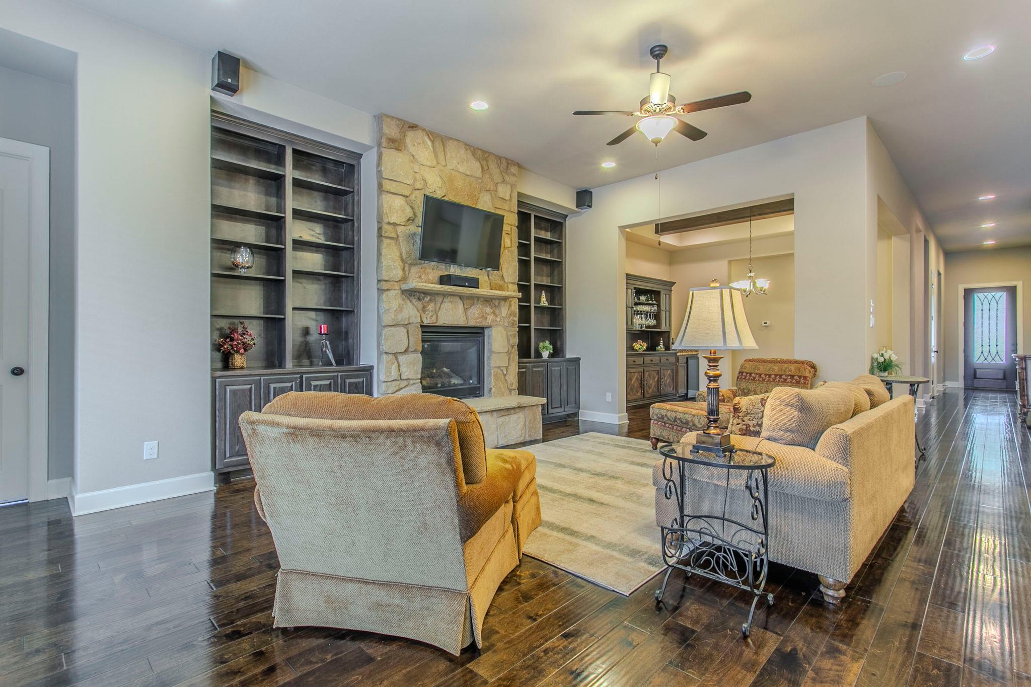4129 Haight St, Round Rock, TX 78681