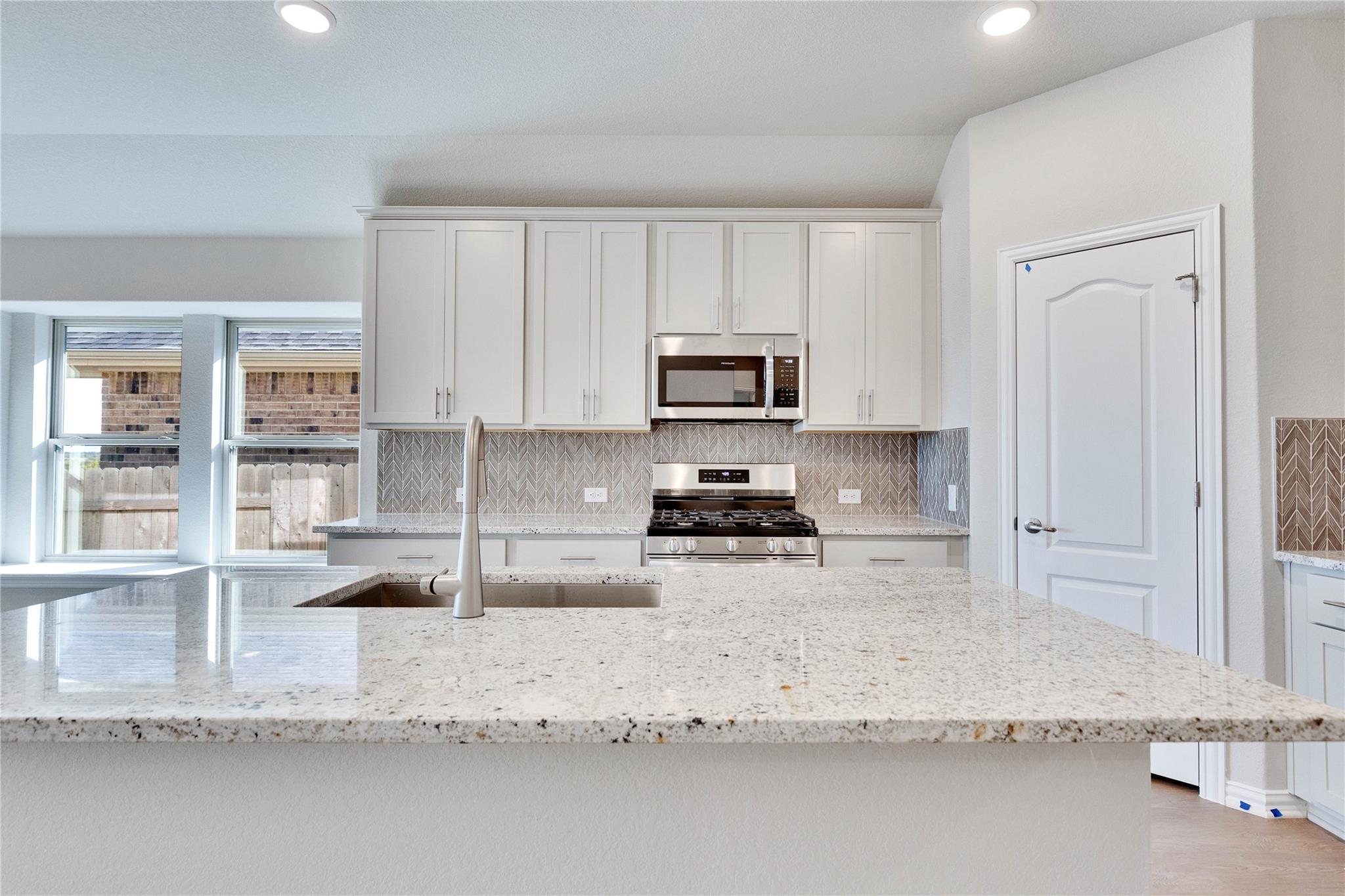 13709 Tucker Hedge Pass, Elgin, TX 78621