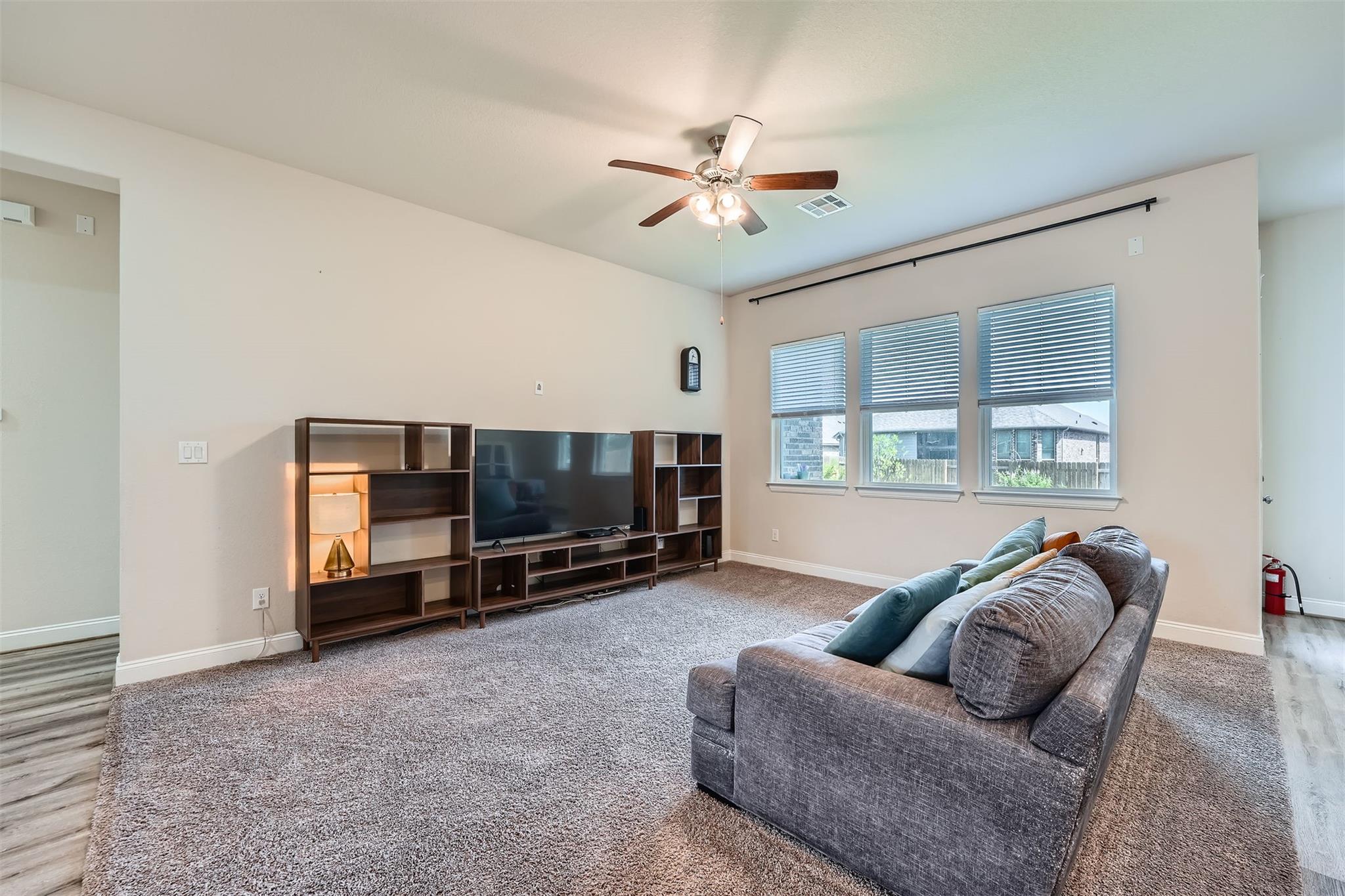 121 Frogfruit Way, San Marcos, TX 78666