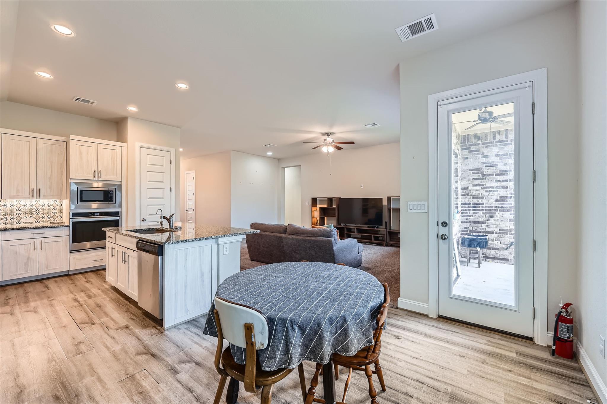 121 Frogfruit Way, San Marcos, TX 78666