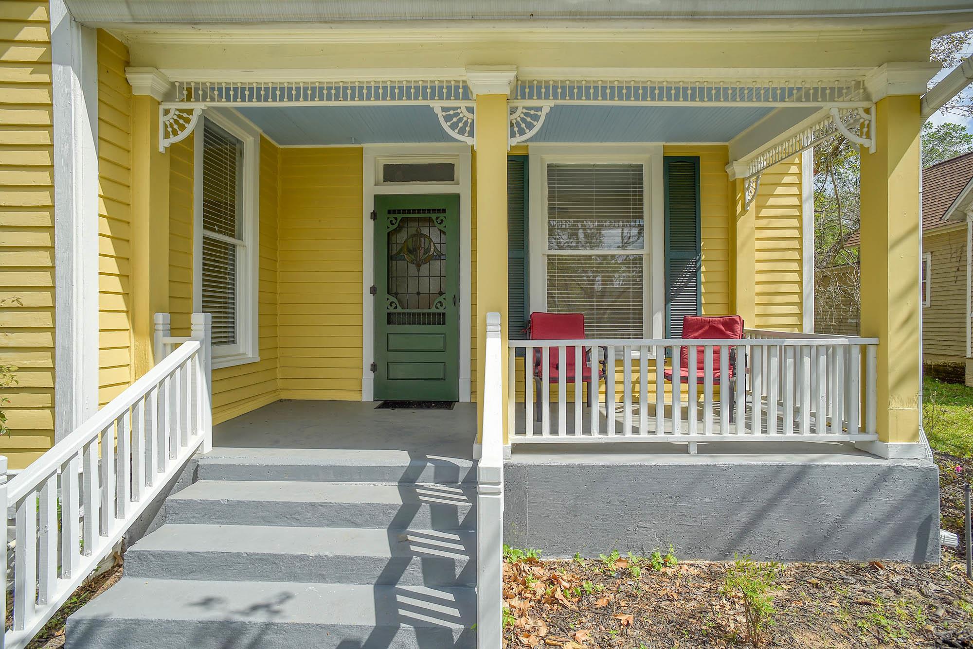 602 Mills St, Smithville, TX 78957