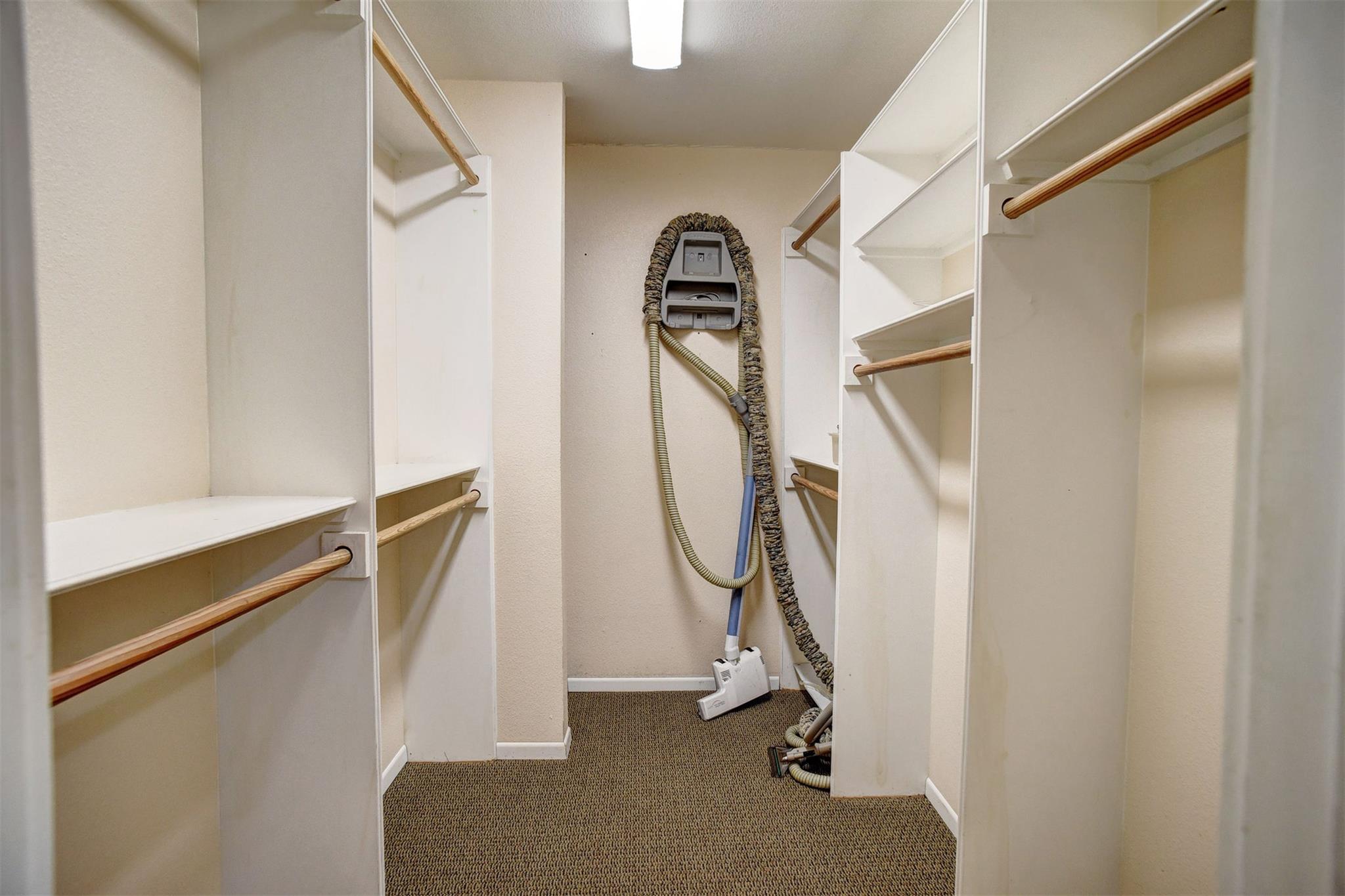 602 Mills St, Smithville, TX 78957