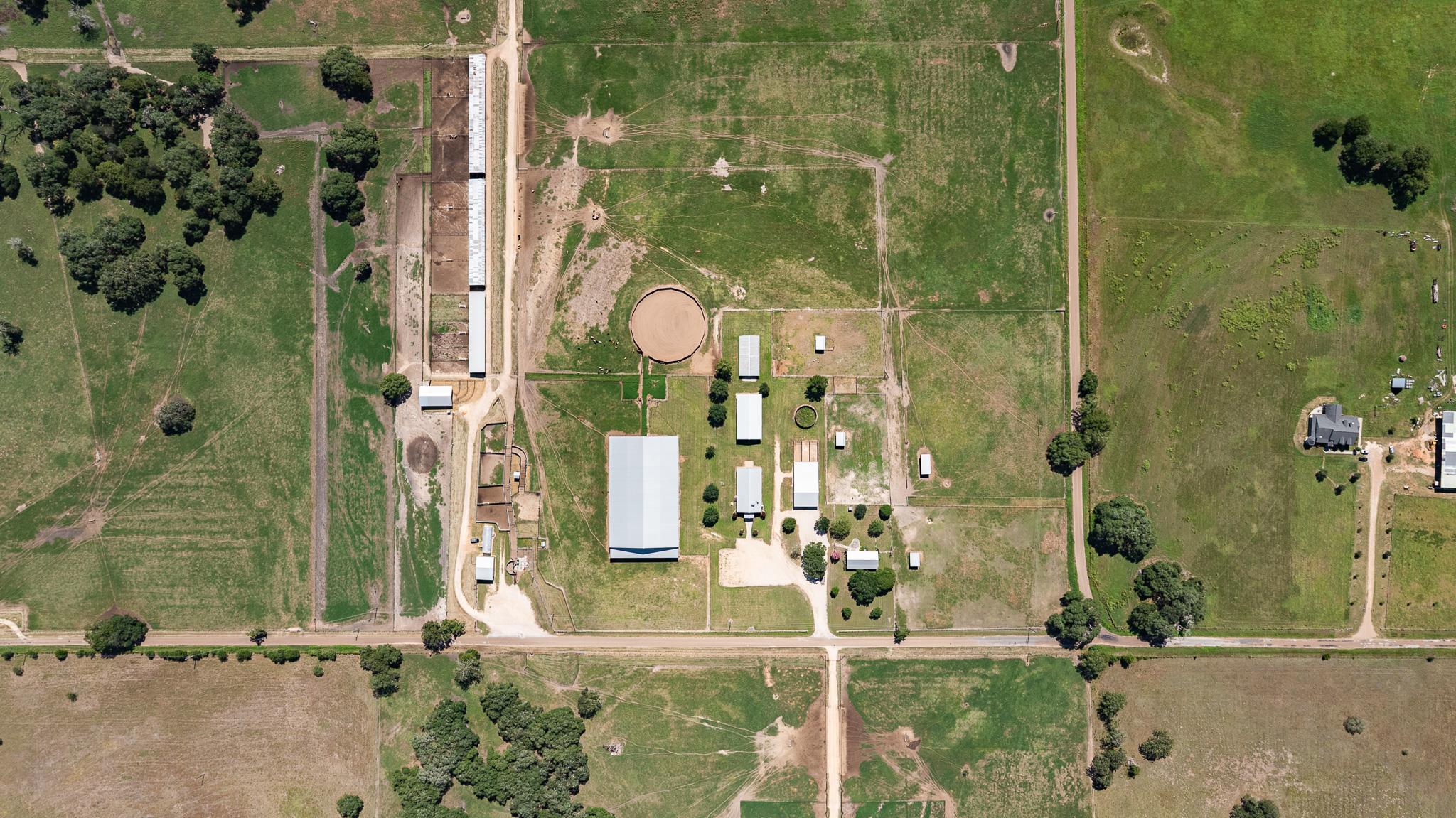 1119 Wolters Rd, Schulenburg, TX 78956