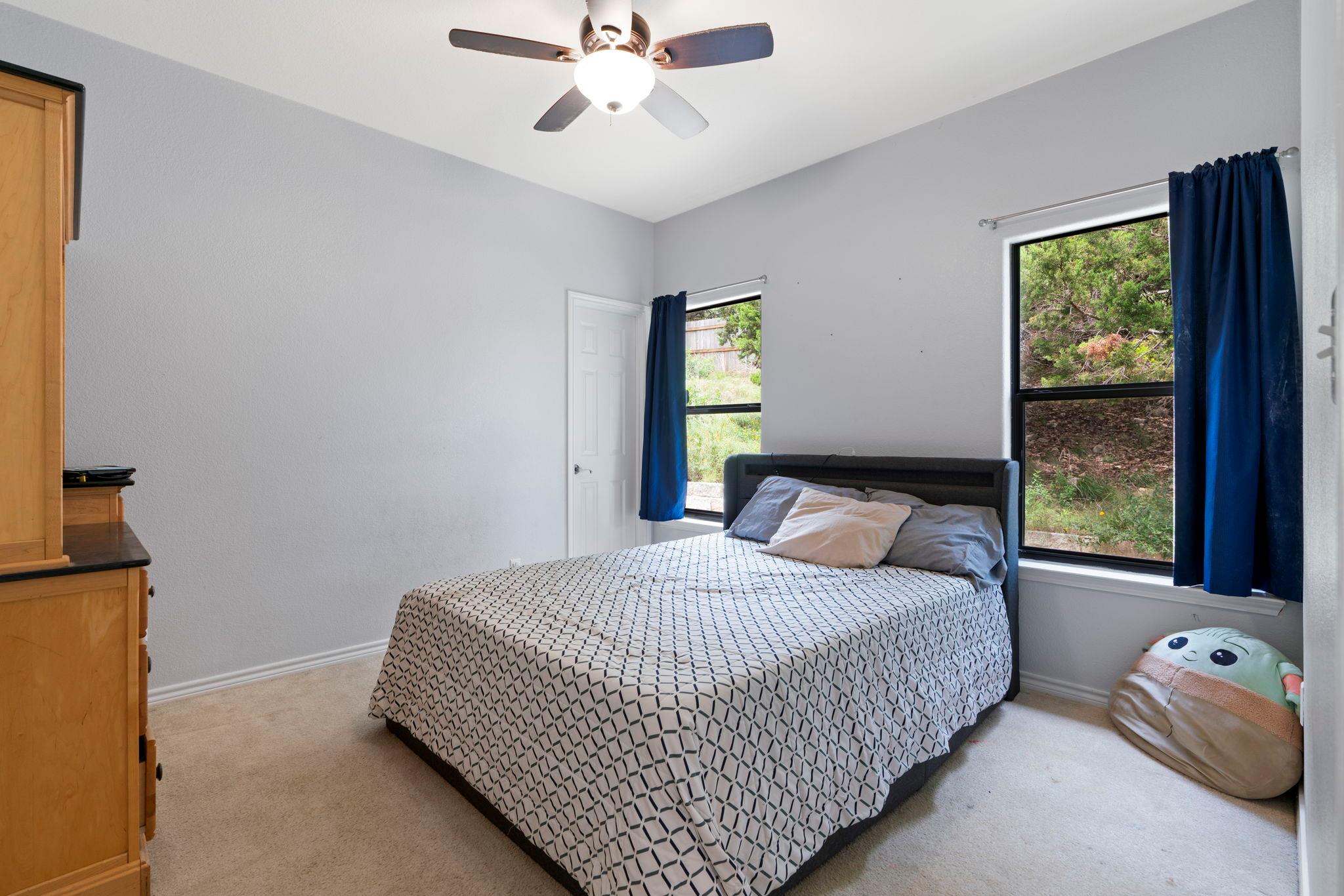 10105 Twin Lake Loop, Dripping Springs, TX 78620