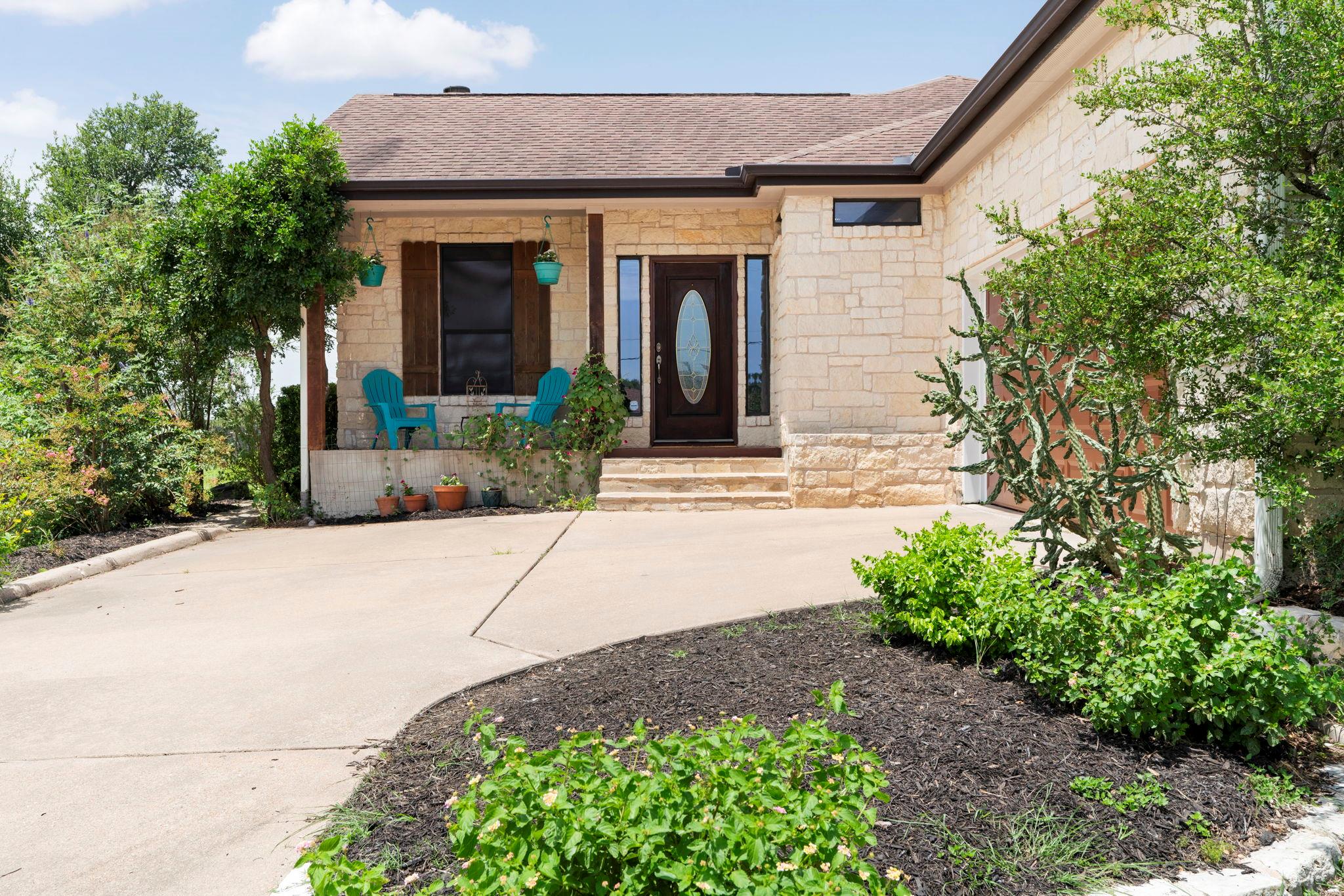 10105 Twin Lake Loop, Dripping Springs, TX 78620