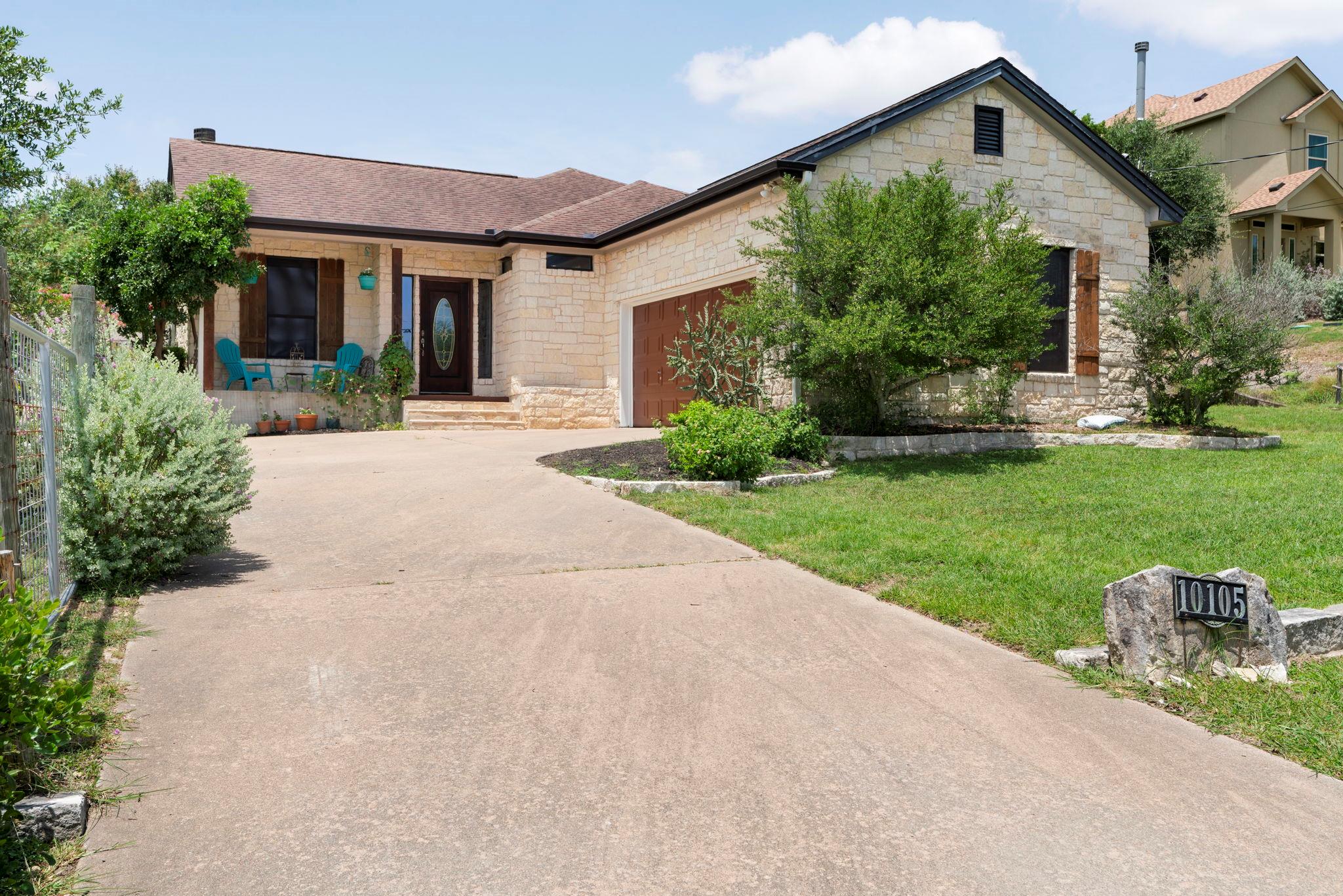 10105 Twin Lake Loop, Dripping Springs, TX 78620